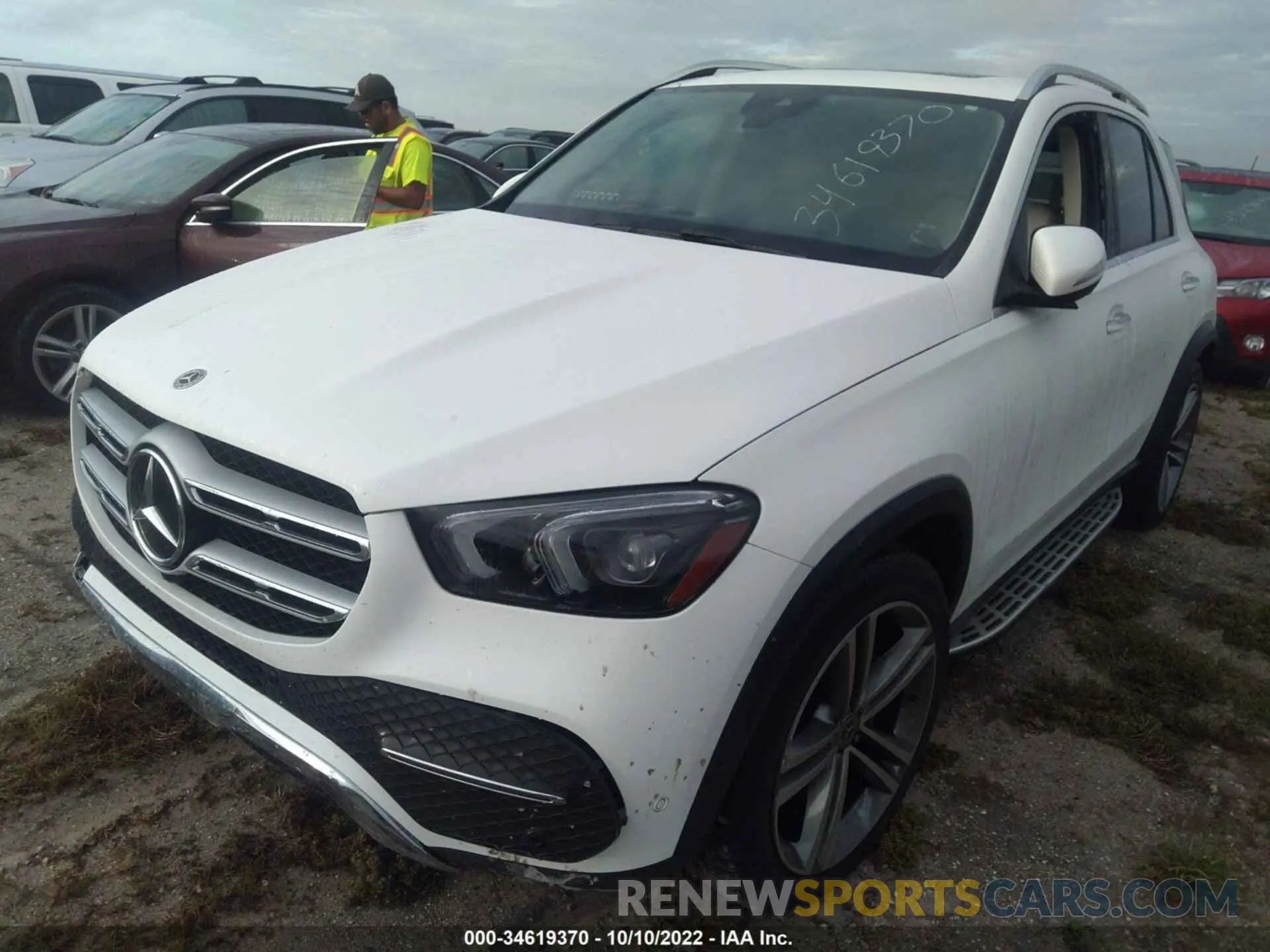 2 fotografías del automóvil dañado 4JGFB4KBXMA362973 MERCEDES-BENZ GLE 2021