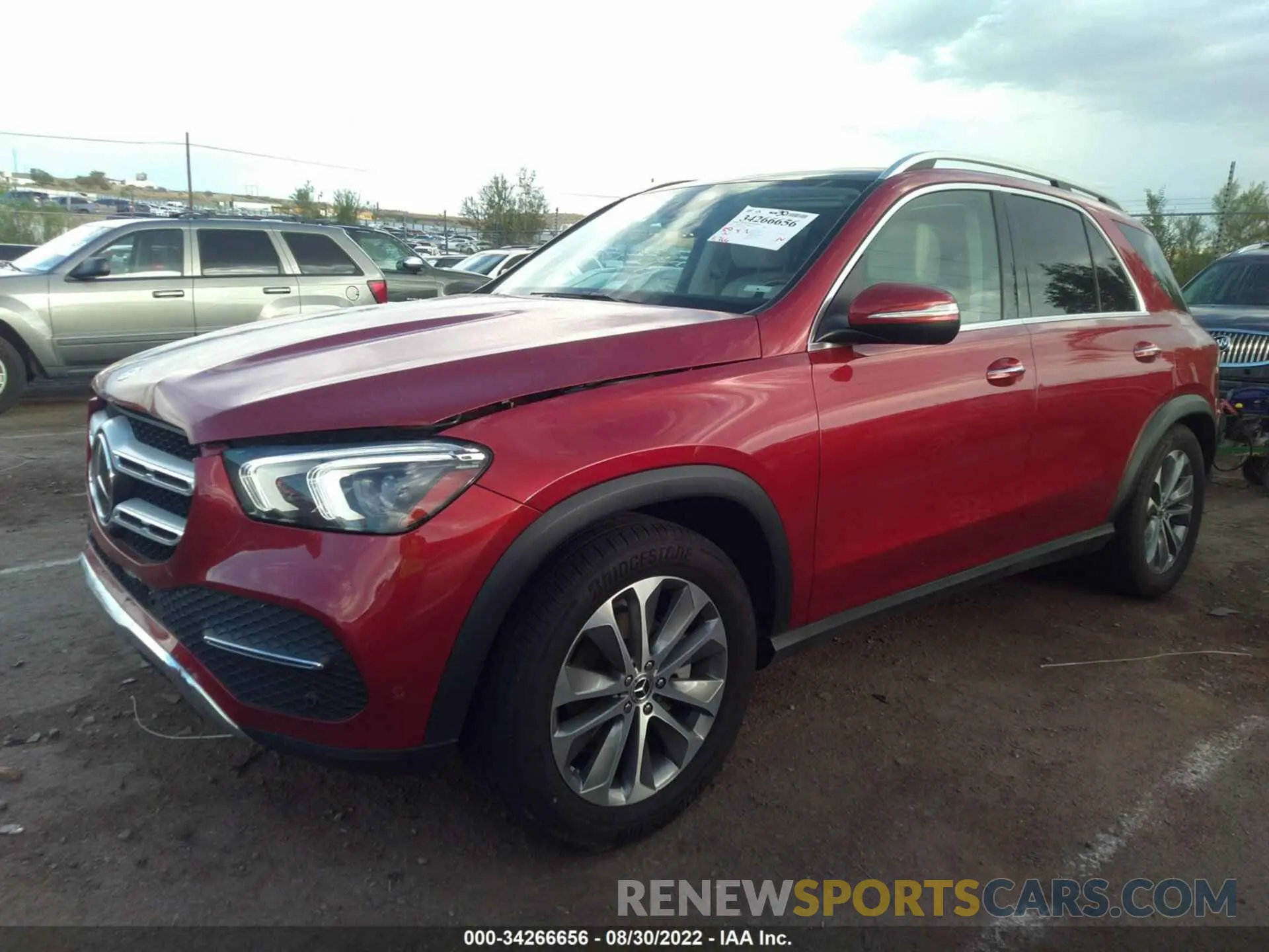 2 fotografías del automóvil dañado 4JGFB4KE7MA385749 MERCEDES-BENZ GLE 2021