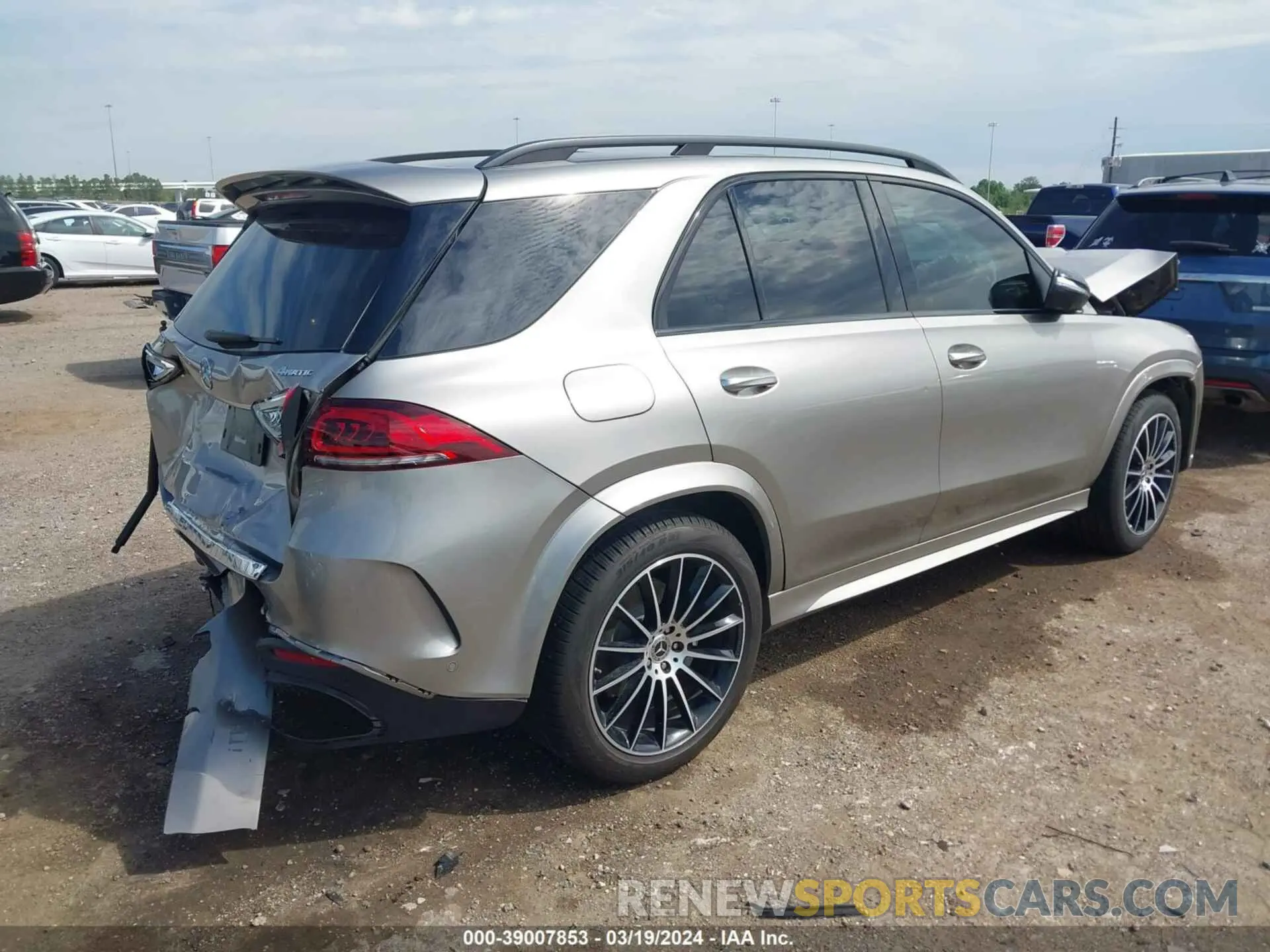 4 fotografías del automóvil dañado 4JGFB5KB7NA772878 MERCEDES-BENZ GLE 2022
