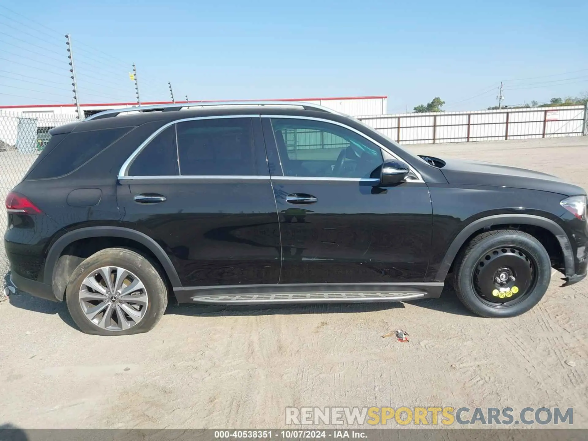 13 fotografías del automóvil dañado 4JGFB4KB9PA870436 MERCEDES-BENZ GLE 2023