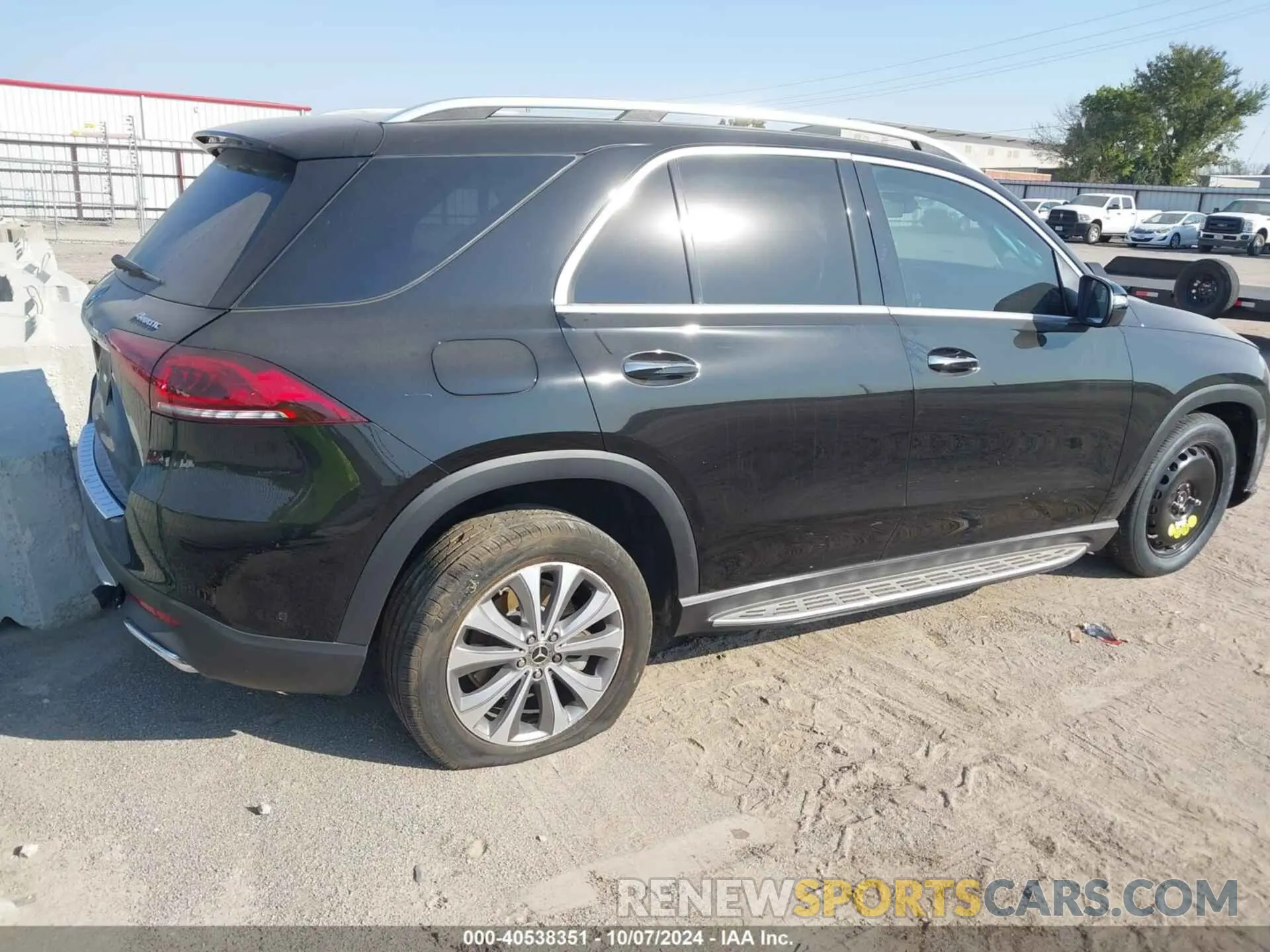 4 fotografías del automóvil dañado 4JGFB4KB9PA870436 MERCEDES-BENZ GLE 2023