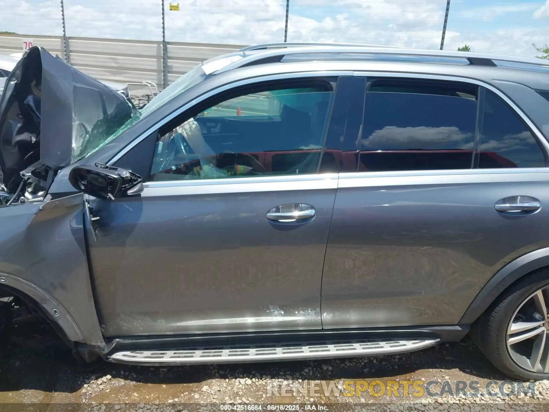 13 fotografías del automóvil dañado 4JGFB4JB0LA130172 MERCEDES-BENZ GLE 350 2020