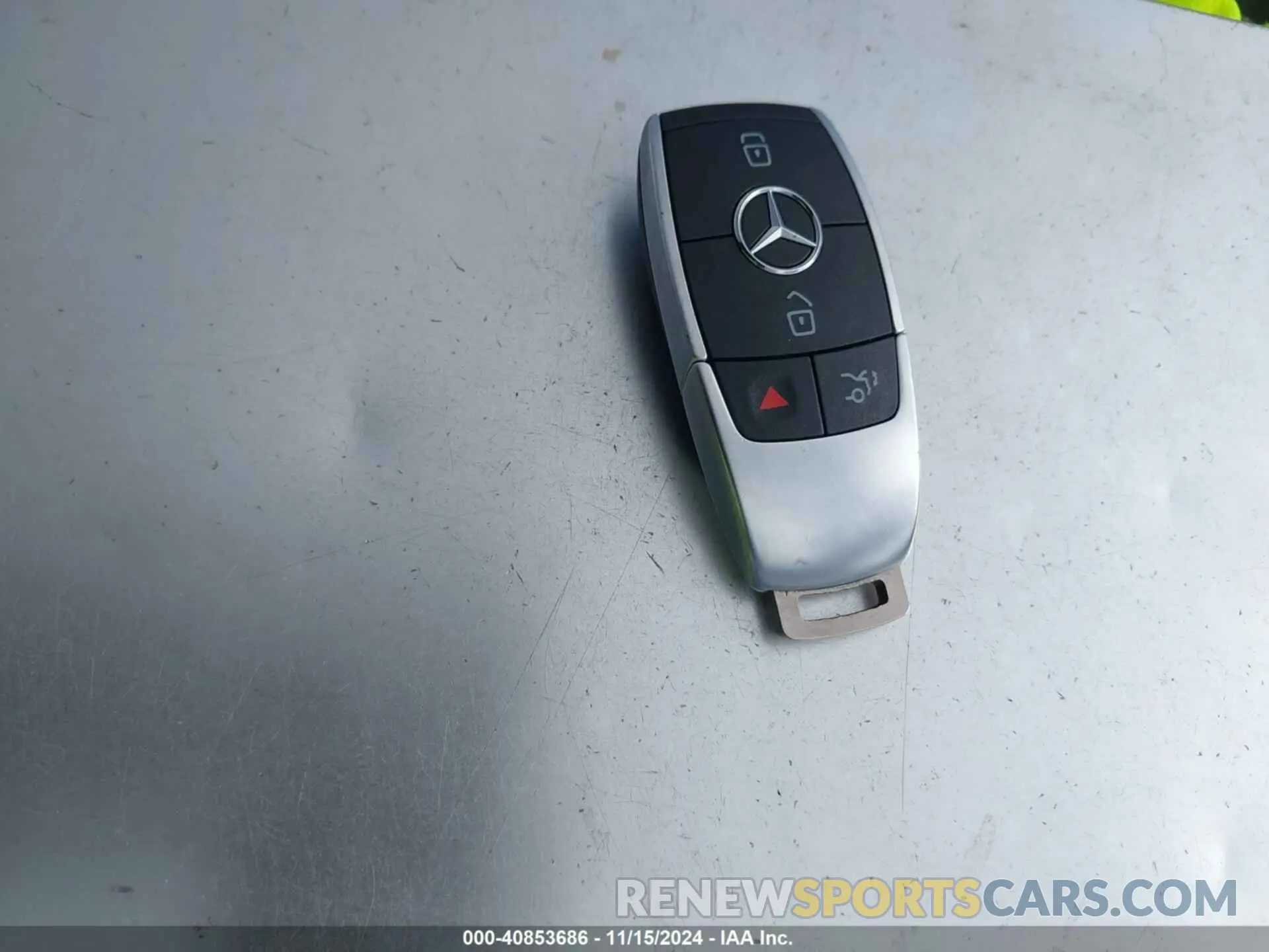 11 fotografías del automóvil dañado 4JGFB4JB1LA125448 MERCEDES-BENZ GLE 350 2020