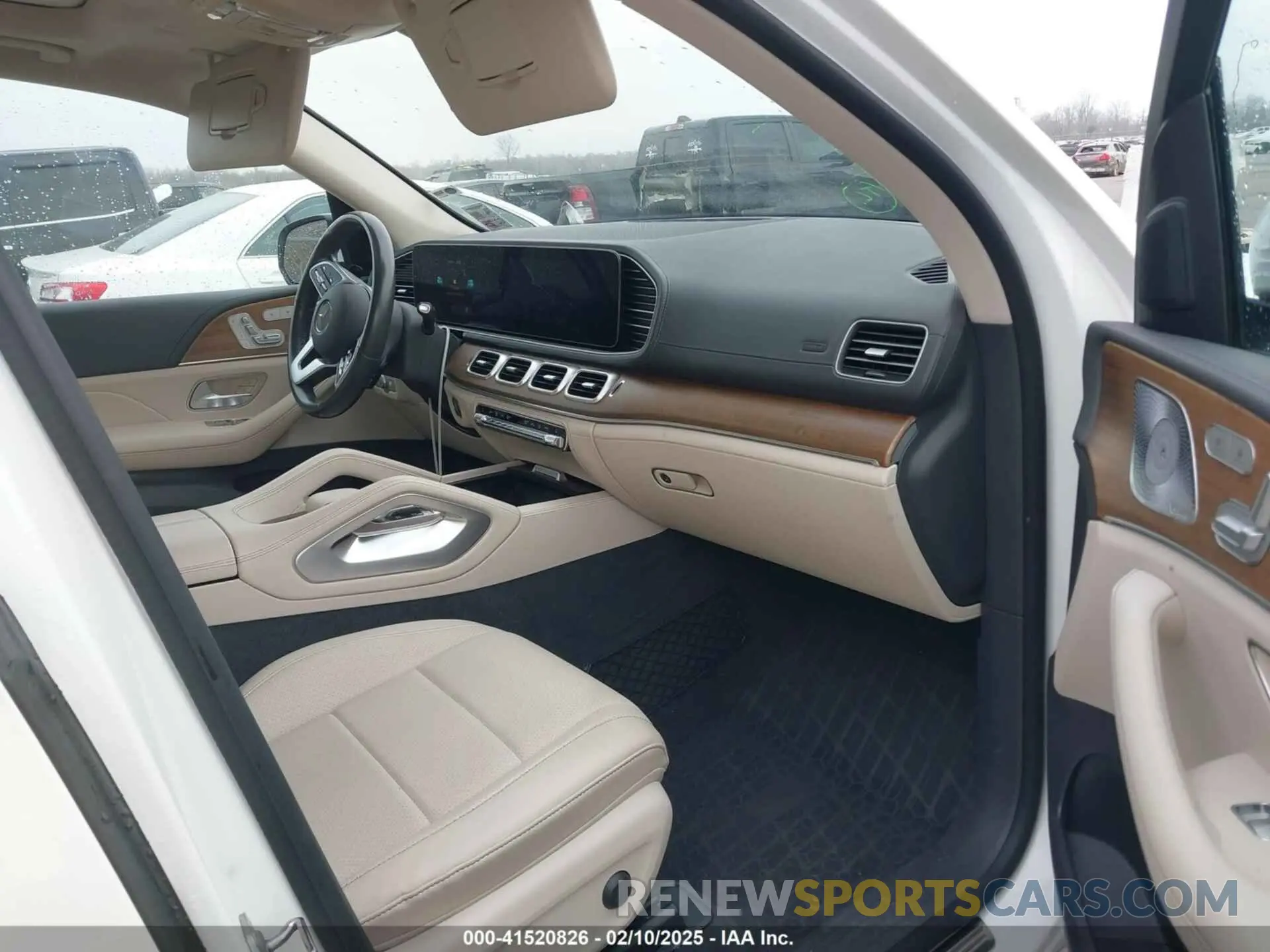 5 fotografías del automóvil dañado 4JGFB4JB2LA203932 MERCEDES-BENZ GLE 350 2020