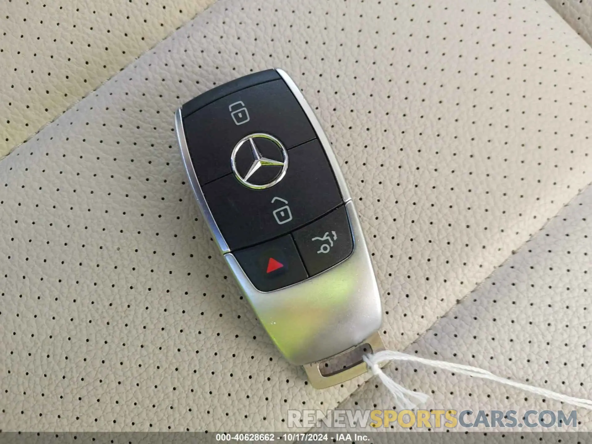 11 fotografías del automóvil dañado 4JGFB4JB2LA245341 MERCEDES-BENZ GLE 350 2020