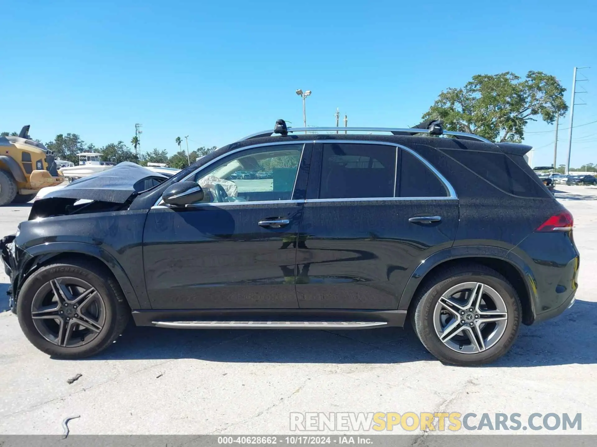 14 fotografías del automóvil dañado 4JGFB4JB2LA245341 MERCEDES-BENZ GLE 350 2020