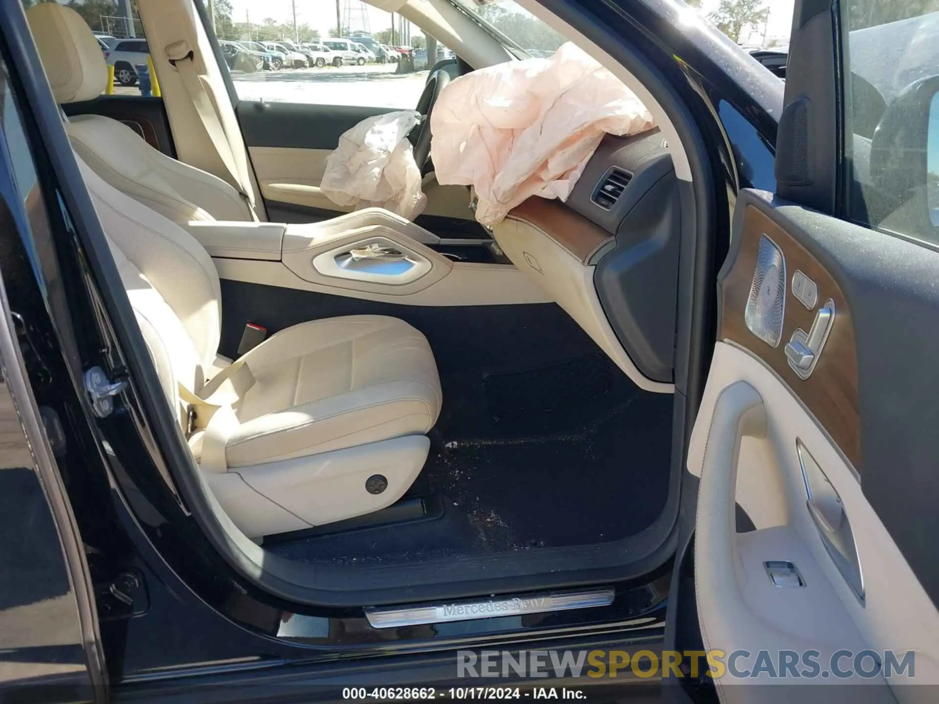 5 fotografías del automóvil dañado 4JGFB4JB2LA245341 MERCEDES-BENZ GLE 350 2020