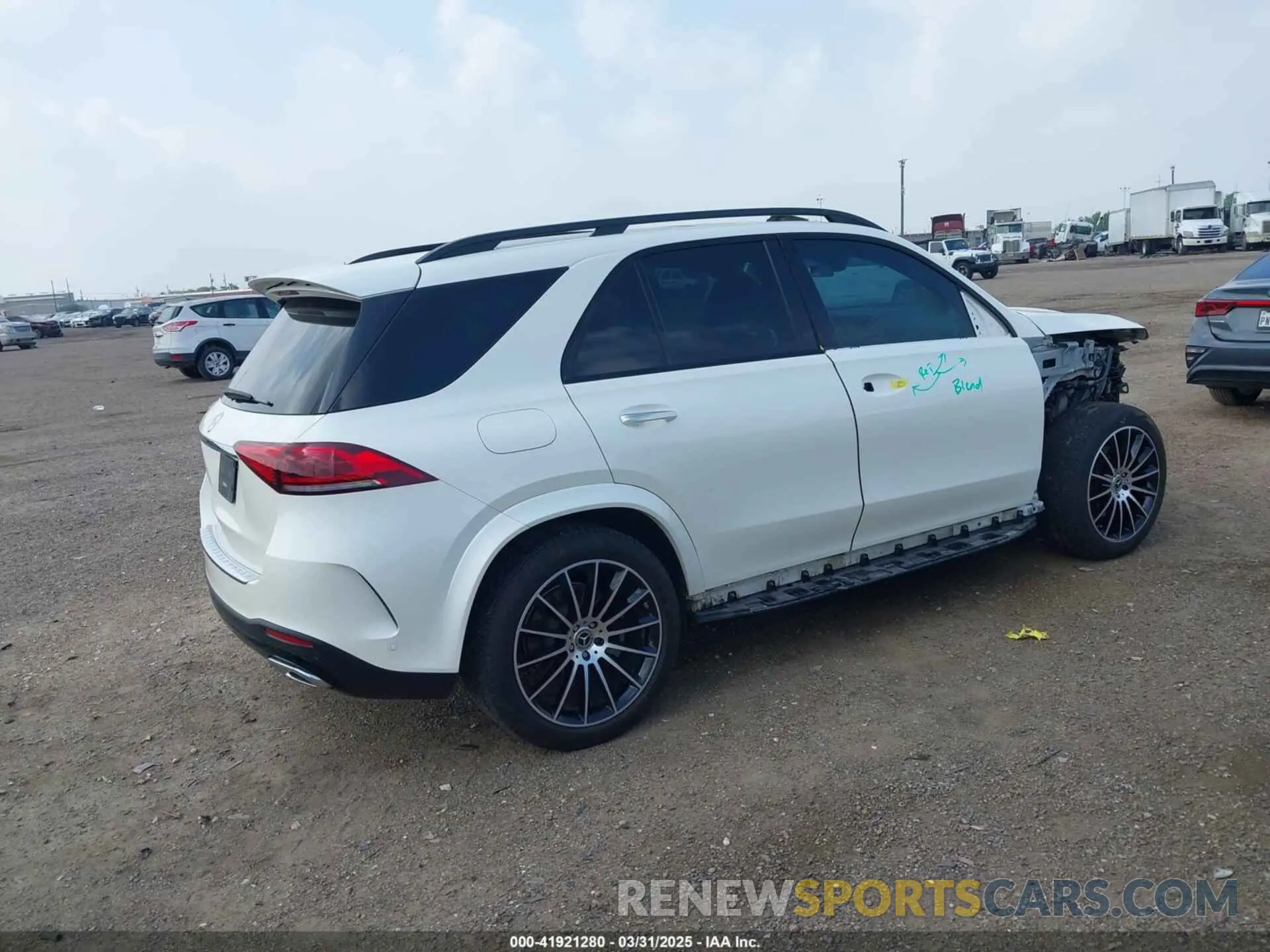 4 fotografías del automóvil dañado 4JGFB4JB4LA282620 MERCEDES-BENZ GLE 350 2020