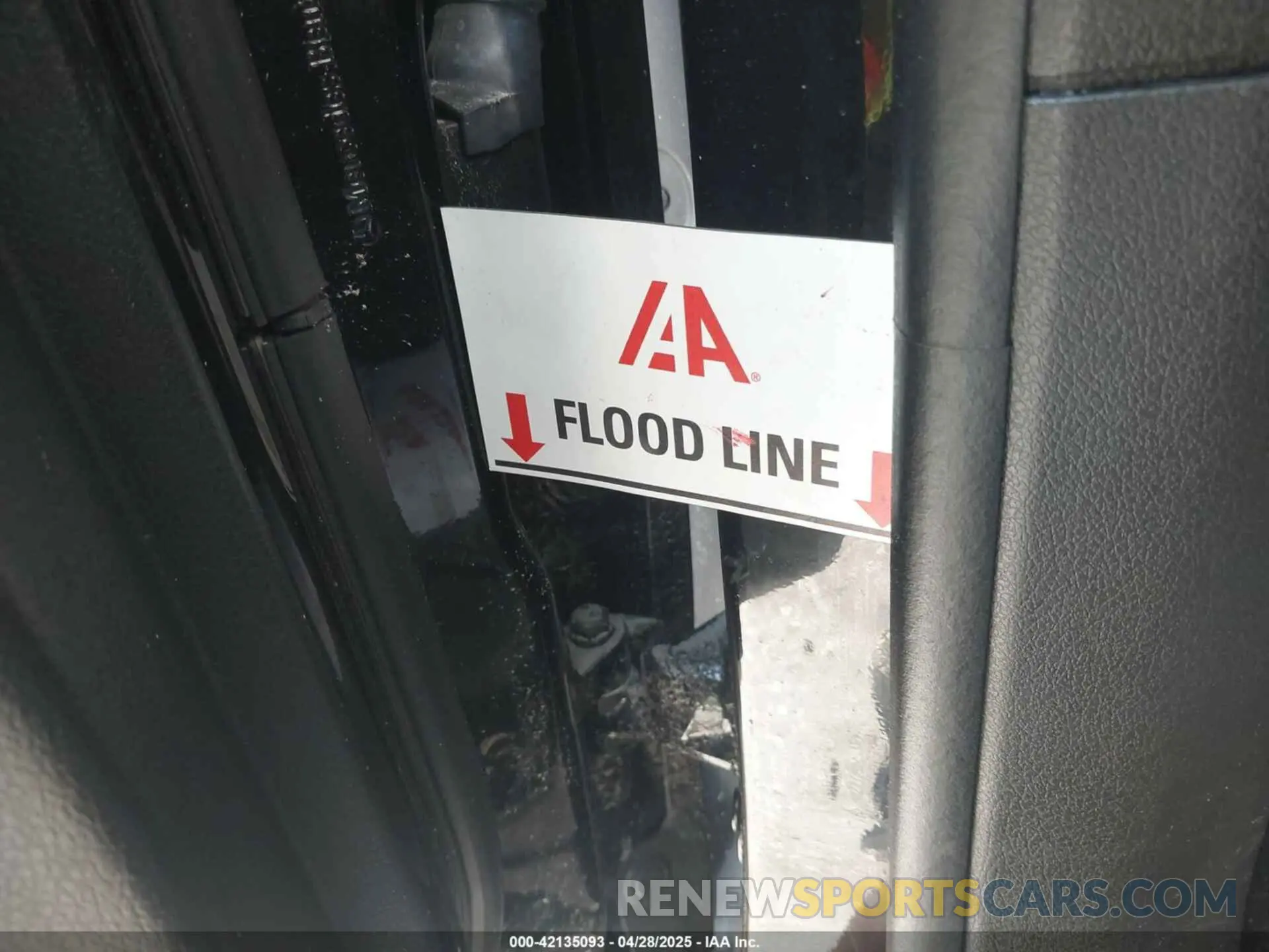 12 fotografías del automóvil dañado 4JGFB4JB6LA202864 MERCEDES-BENZ GLE 350 2020