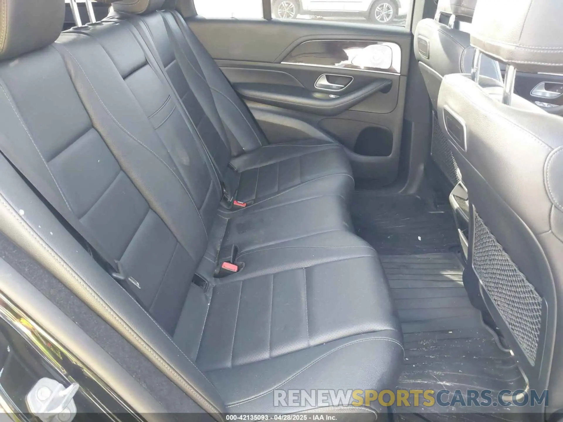 8 fotografías del automóvil dañado 4JGFB4JB6LA202864 MERCEDES-BENZ GLE 350 2020