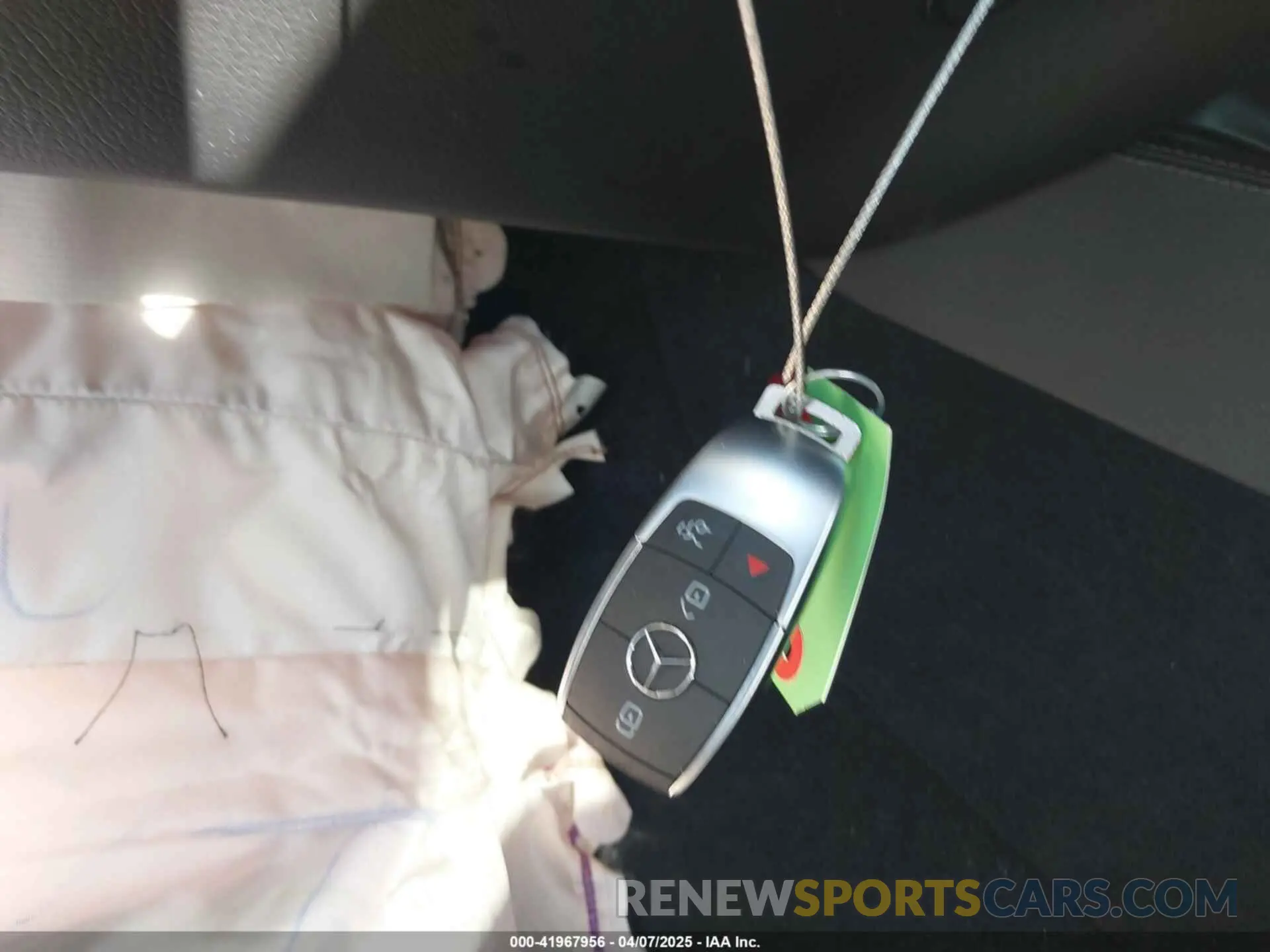 11 fotografías del automóvil dañado 4JGFB4JB6LA243687 MERCEDES-BENZ GLE 350 2020