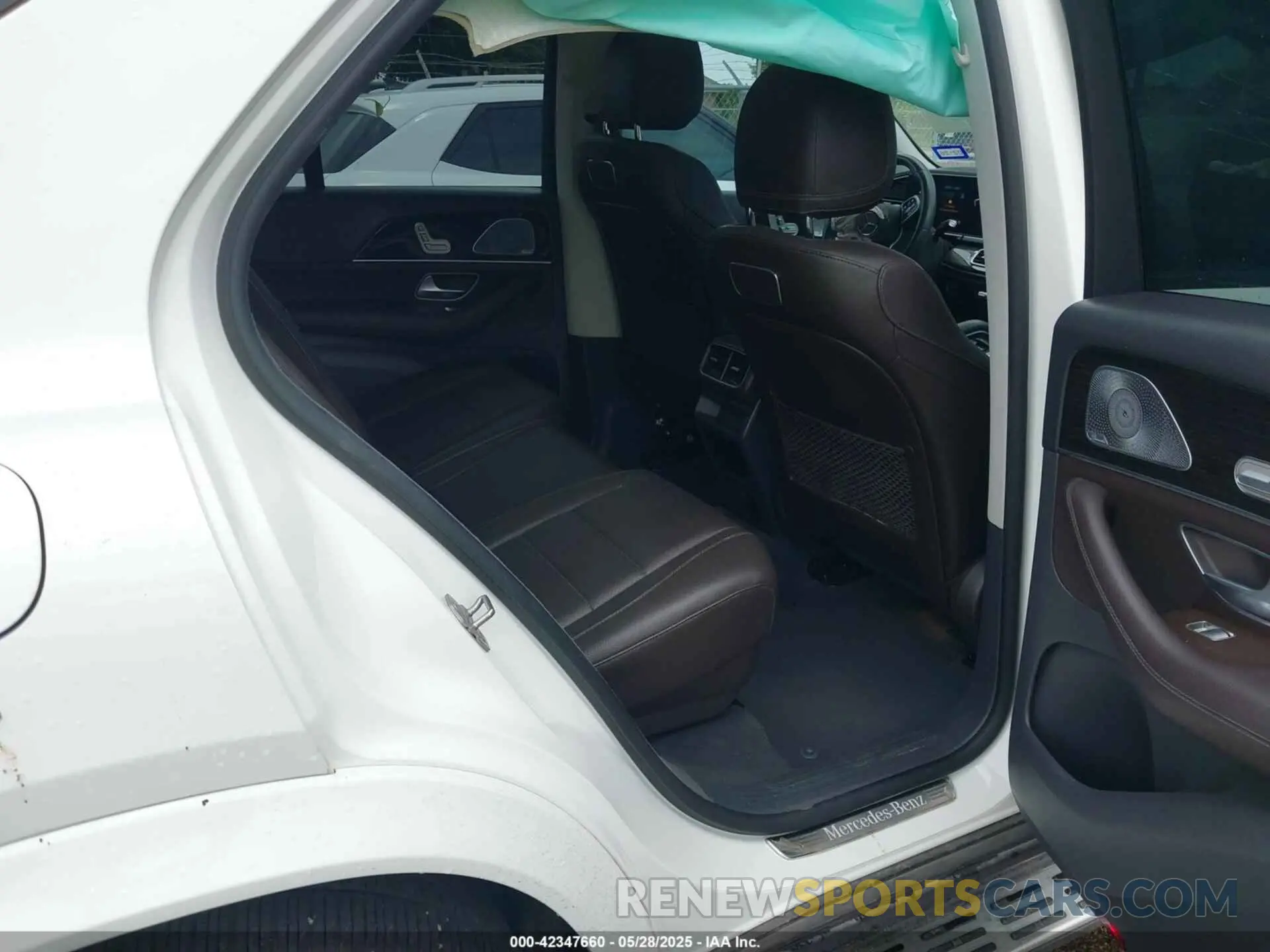 8 fotografías del automóvil dañado 4JGFB4JEXLA193905 MERCEDES-BENZ GLE 350 2020