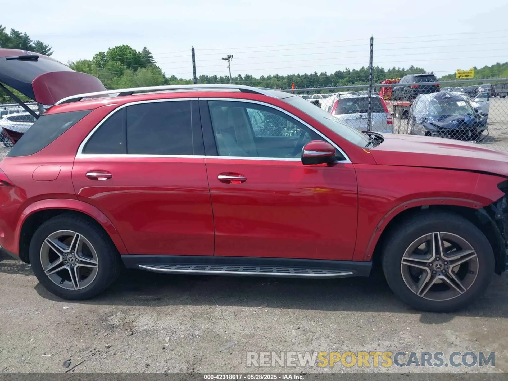 14 fotografías del automóvil dañado 4JGFB4KB0LA131174 MERCEDES-BENZ GLE 350 2020