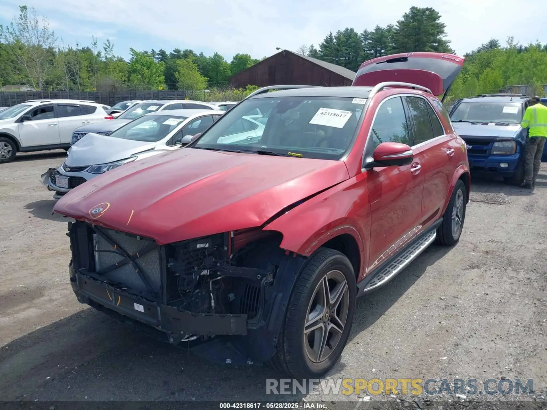 2 fotografías del automóvil dañado 4JGFB4KB0LA131174 MERCEDES-BENZ GLE 350 2020
