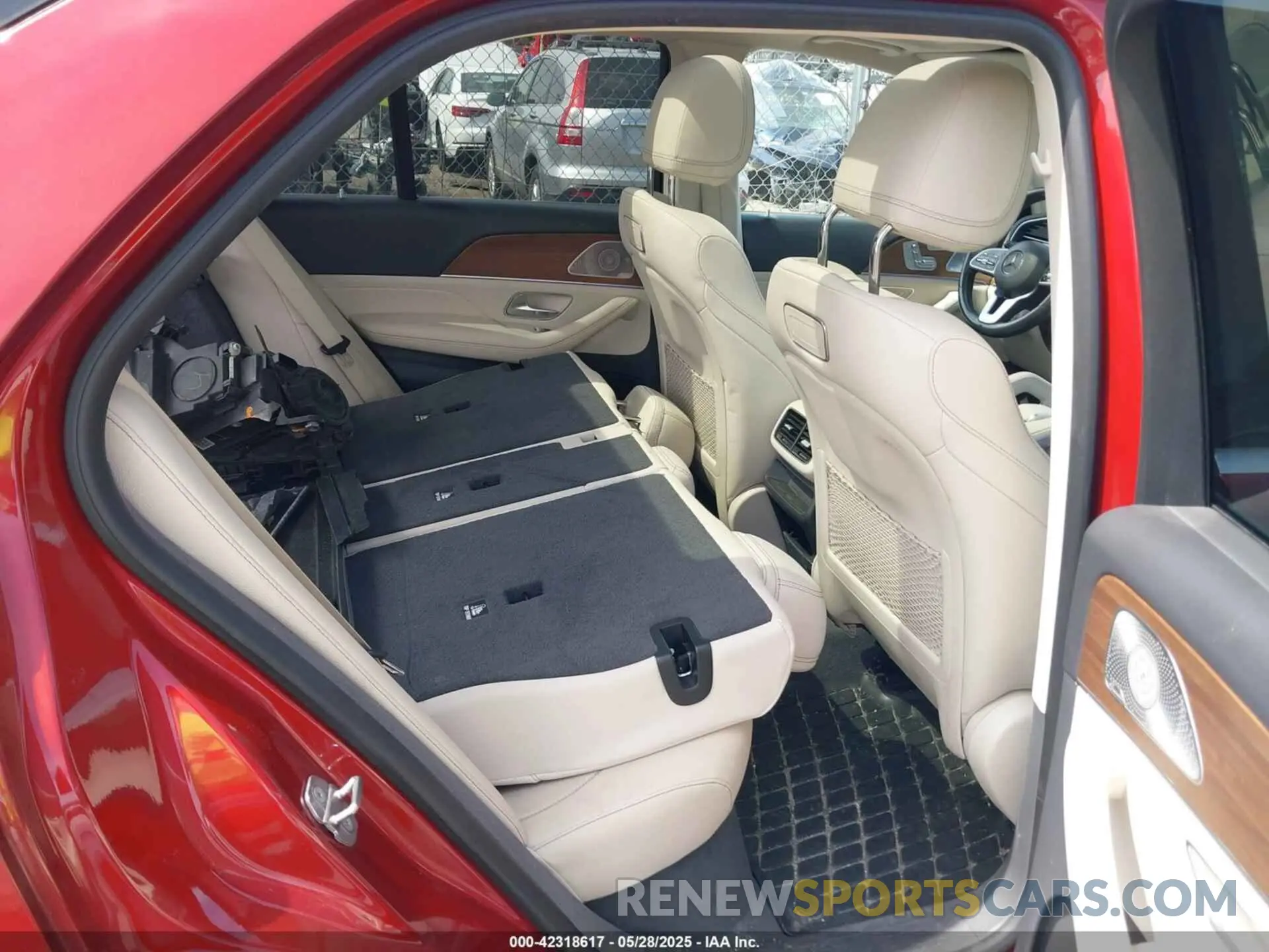 8 fotografías del automóvil dañado 4JGFB4KB0LA131174 MERCEDES-BENZ GLE 350 2020