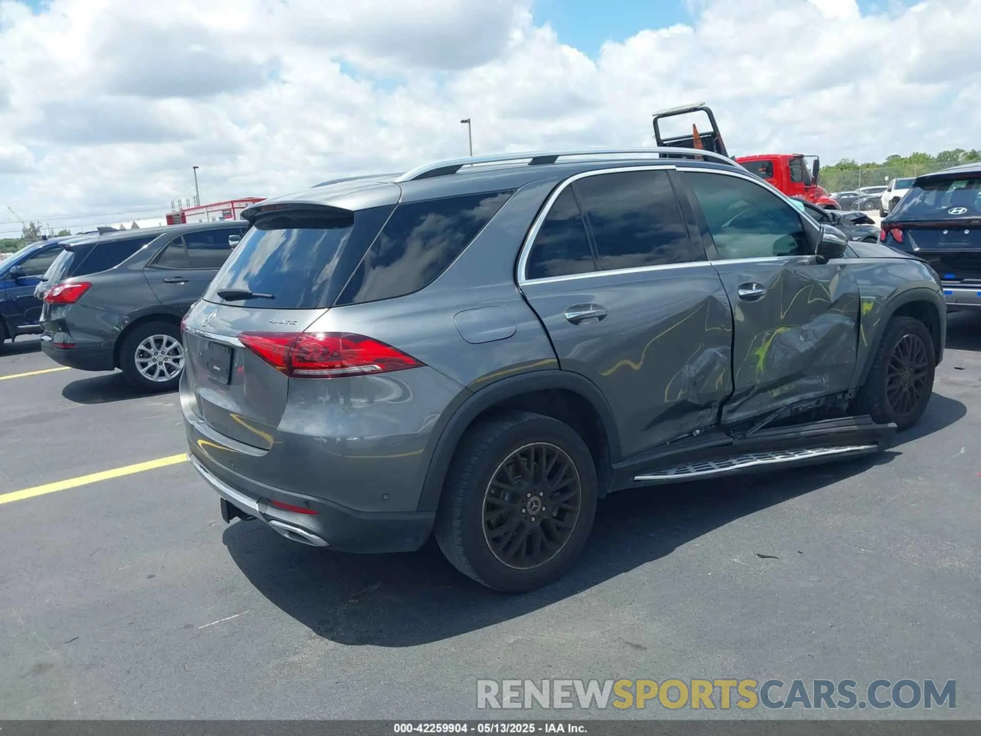 4 fotografías del automóvil dañado 4JGFB4KB4LA013712 MERCEDES-BENZ GLE 350 2020