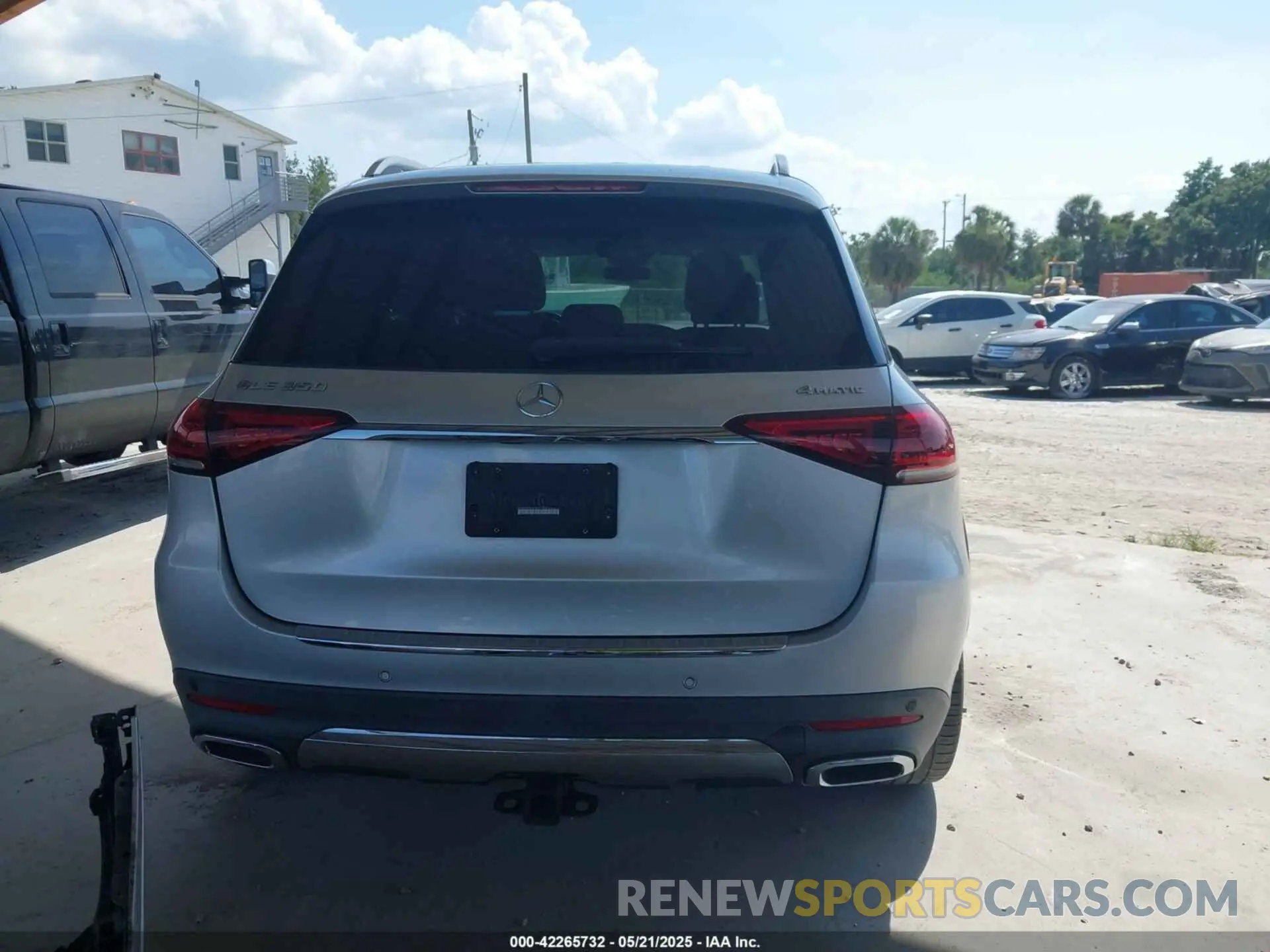 17 fotografías del automóvil dañado 4JGFB4KB4LA101207 MERCEDES-BENZ GLE 350 2020