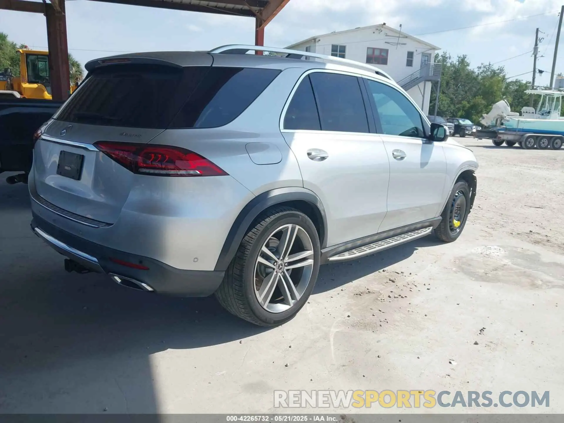 4 fotografías del automóvil dañado 4JGFB4KB4LA101207 MERCEDES-BENZ GLE 350 2020