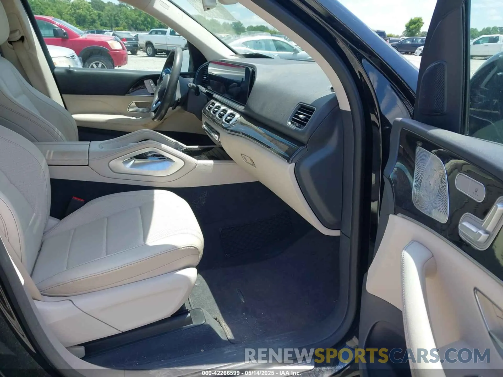 5 fotografías del automóvil dañado 4JGFB4KB5LA051787 MERCEDES-BENZ GLE 350 2020