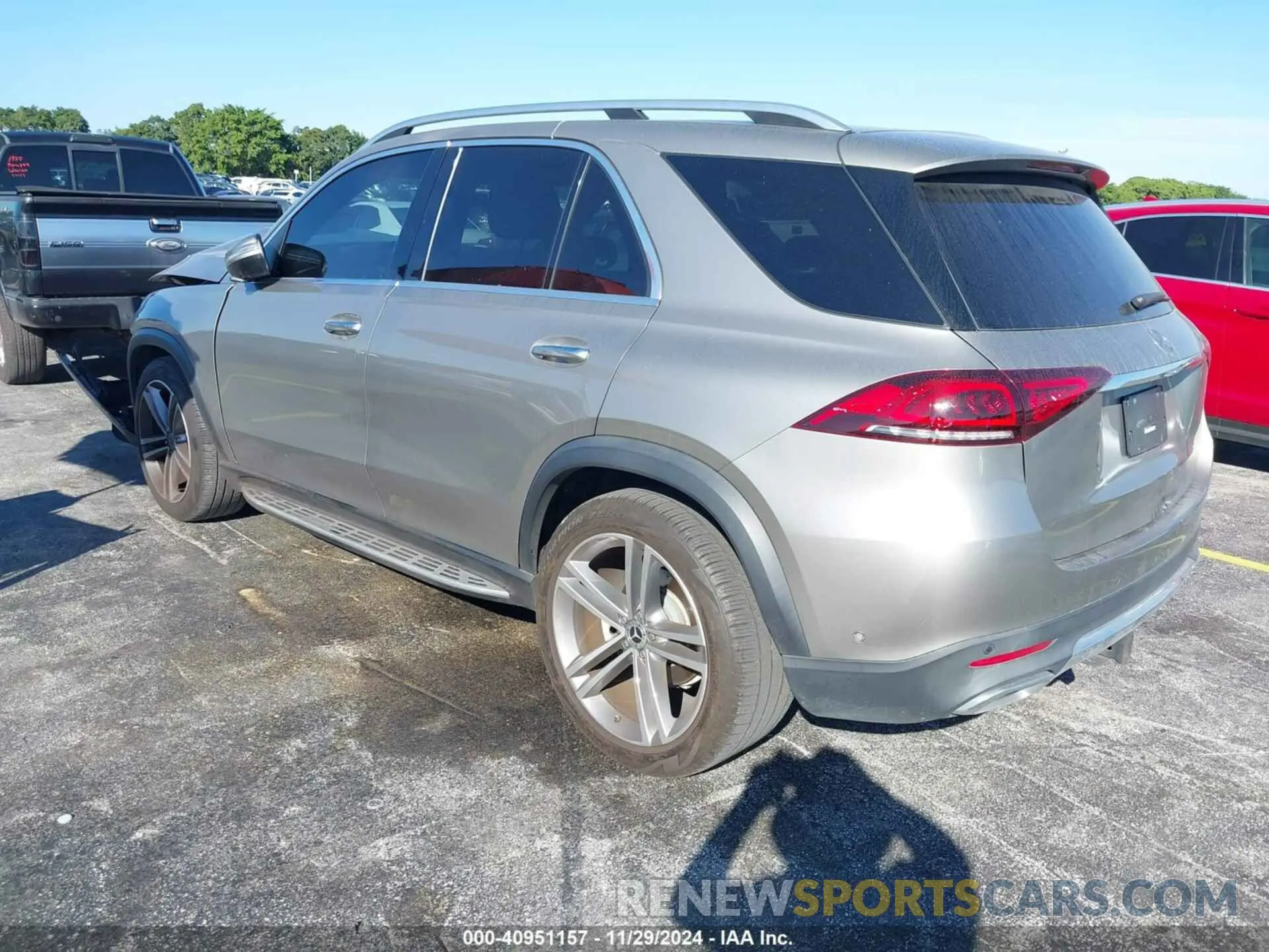 3 fotografías del automóvil dañado 4JGFB4KB6LA042306 MERCEDES-BENZ GLE 350 2020