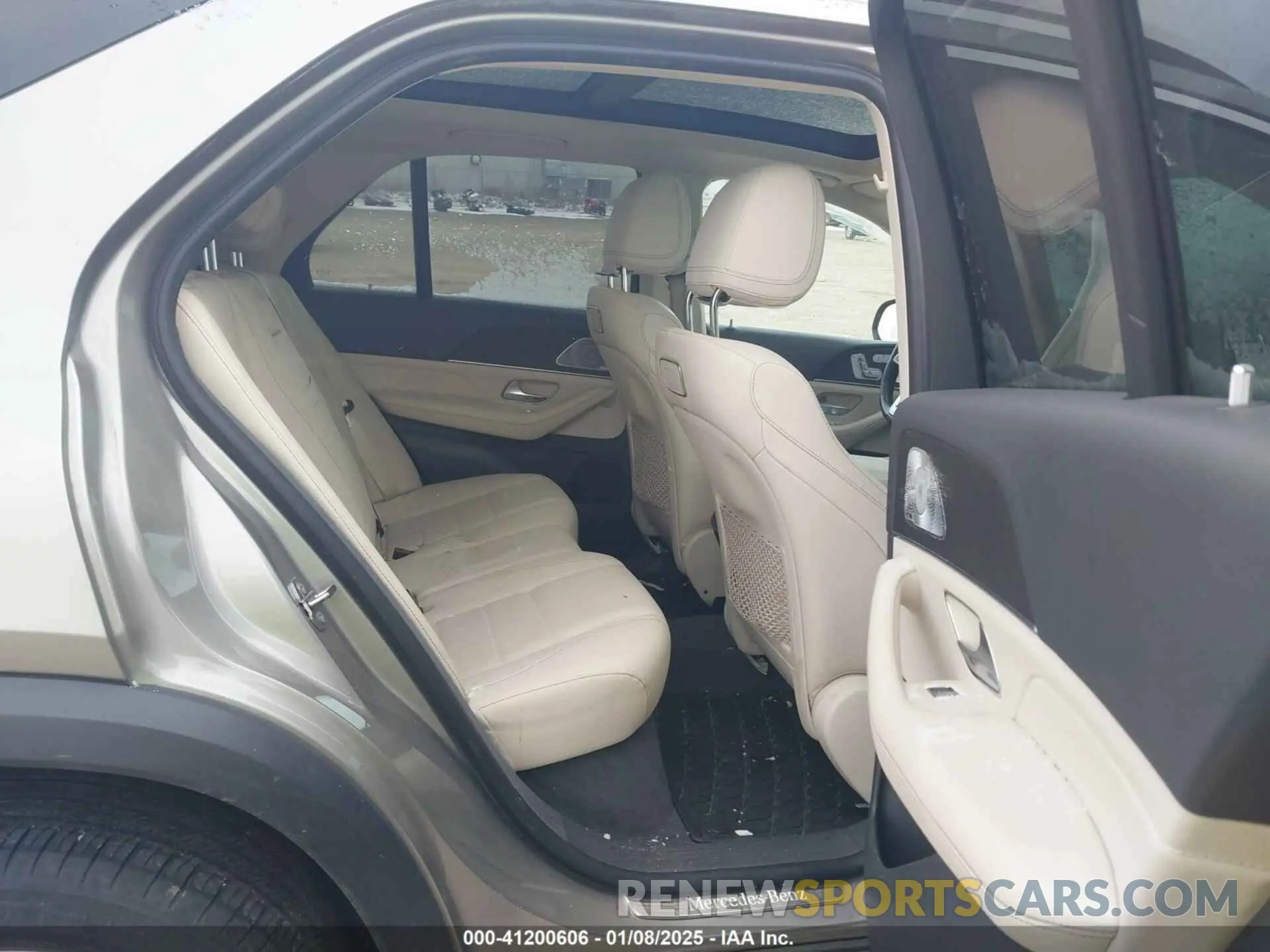 8 fotografías del automóvil dañado 4JGFB4KB8LA138213 MERCEDES-BENZ GLE 350 2020