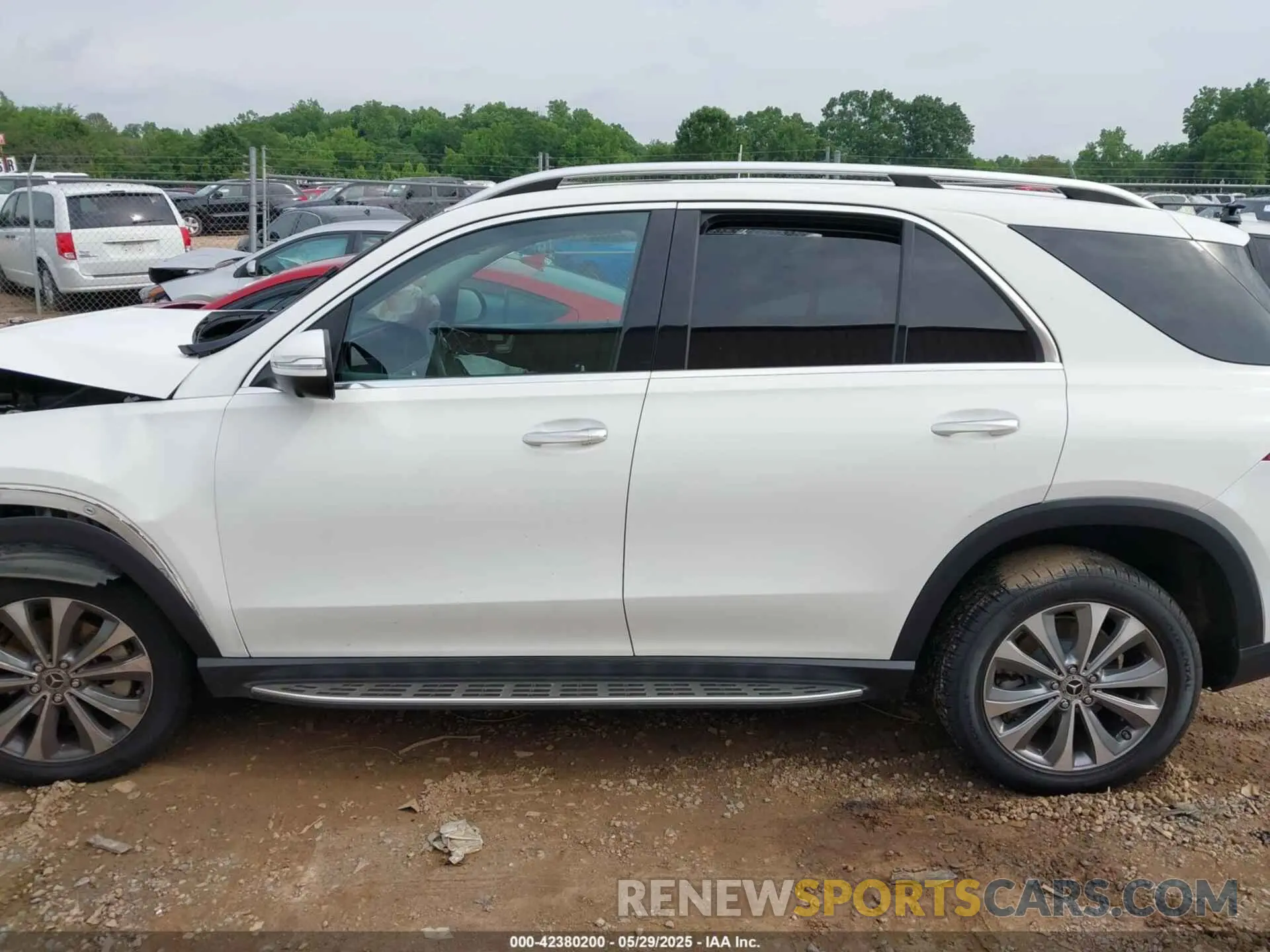 14 fotografías del automóvil dañado 4JGFB4KB9LA132775 MERCEDES-BENZ GLE 350 2020