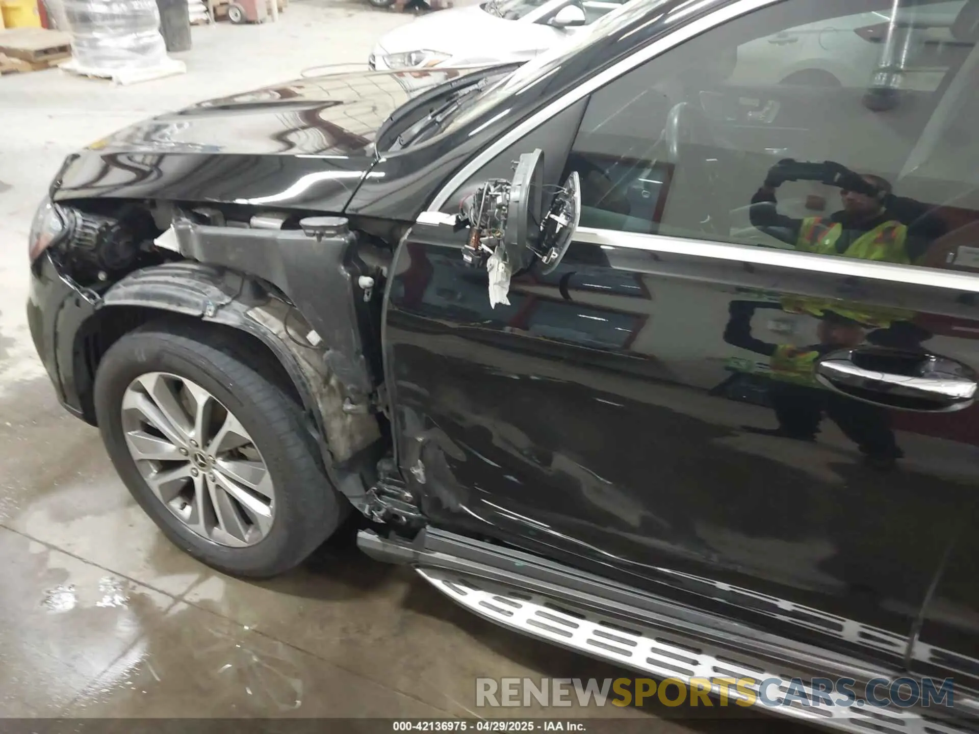 18 fotografías del automóvil dañado 4JGFB4KE0LA013524 MERCEDES-BENZ GLE 350 2020