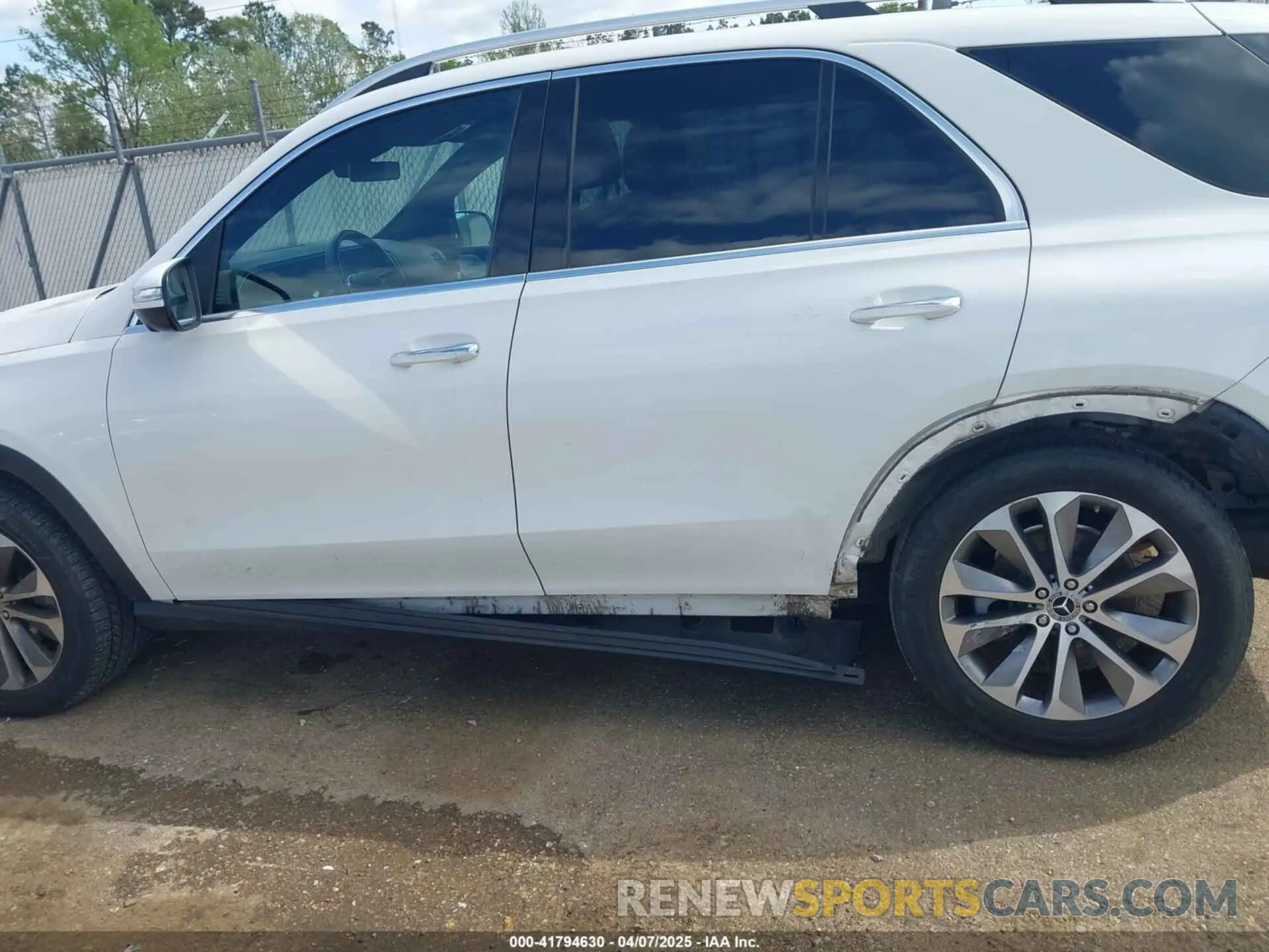 6 fotografías del automóvil dañado 4JGFB4KE2LA089441 MERCEDES-BENZ GLE 350 2020