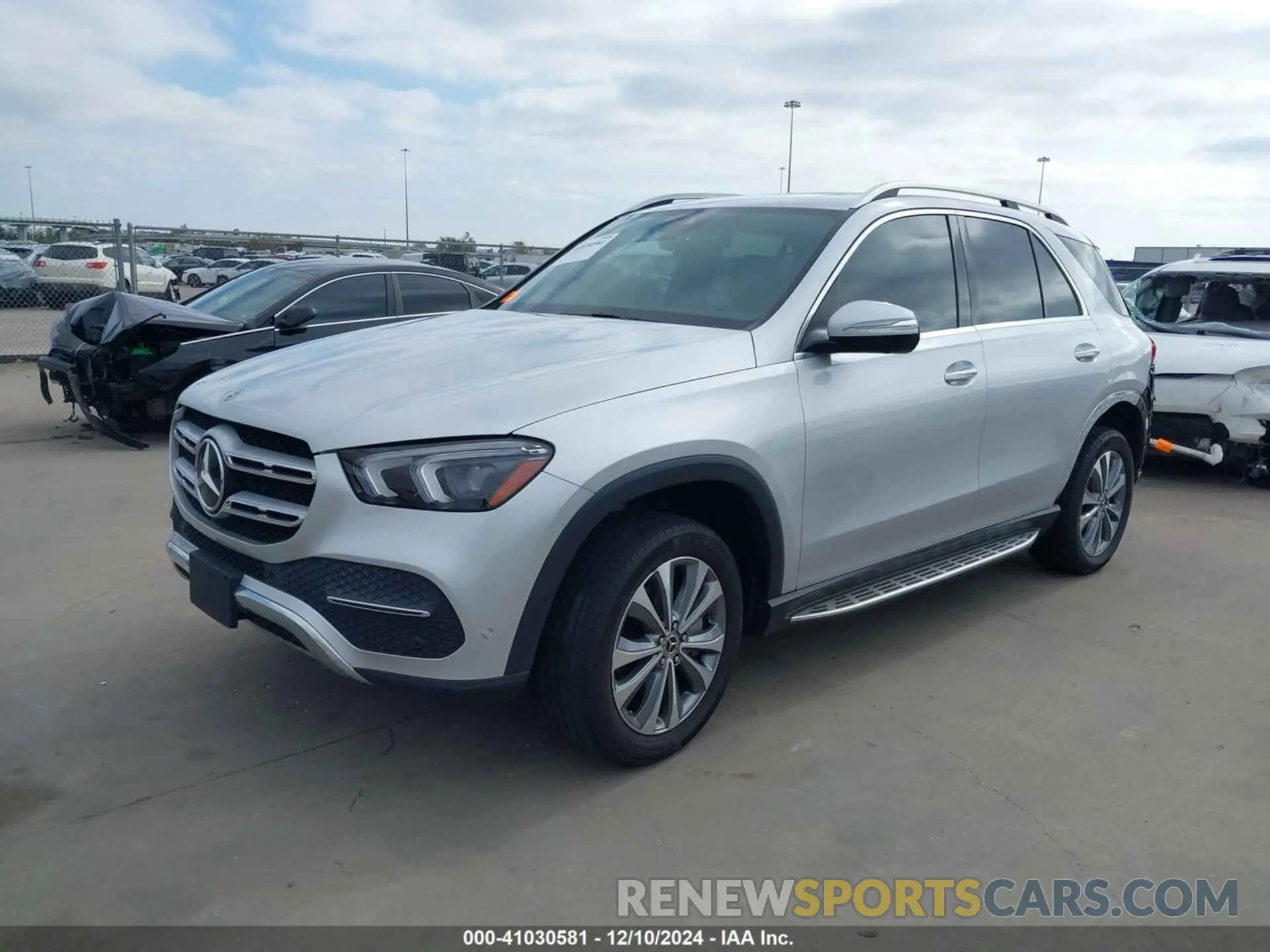 2 fotografías del automóvil dañado 4JGFB4JB7MA362060 MERCEDES-BENZ GLE 350 2021