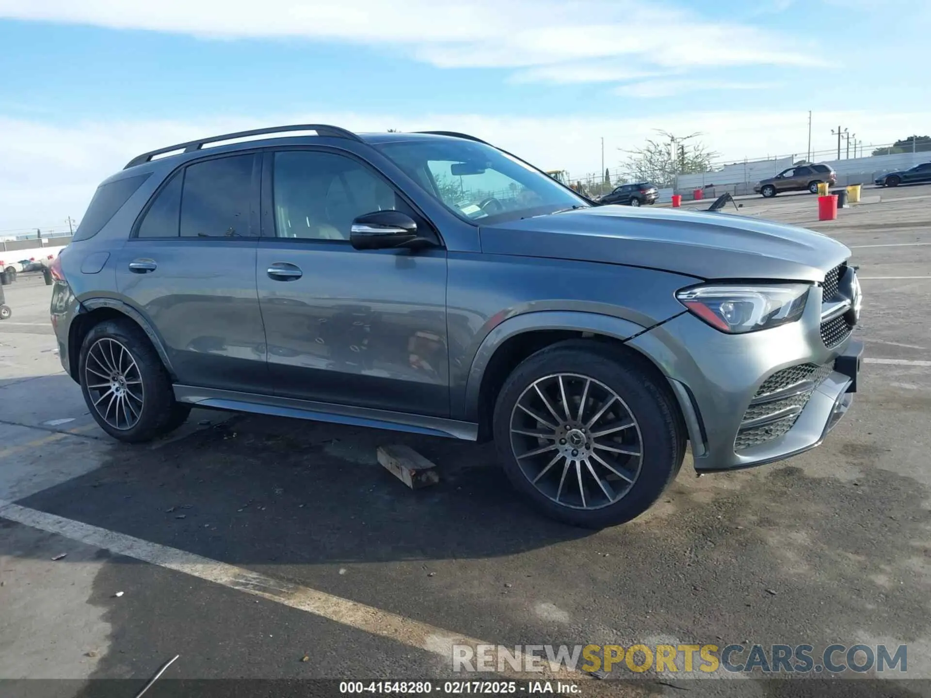 14 fotografías del automóvil dañado 4JGFB4JB8MA384259 MERCEDES-BENZ GLE 350 2021