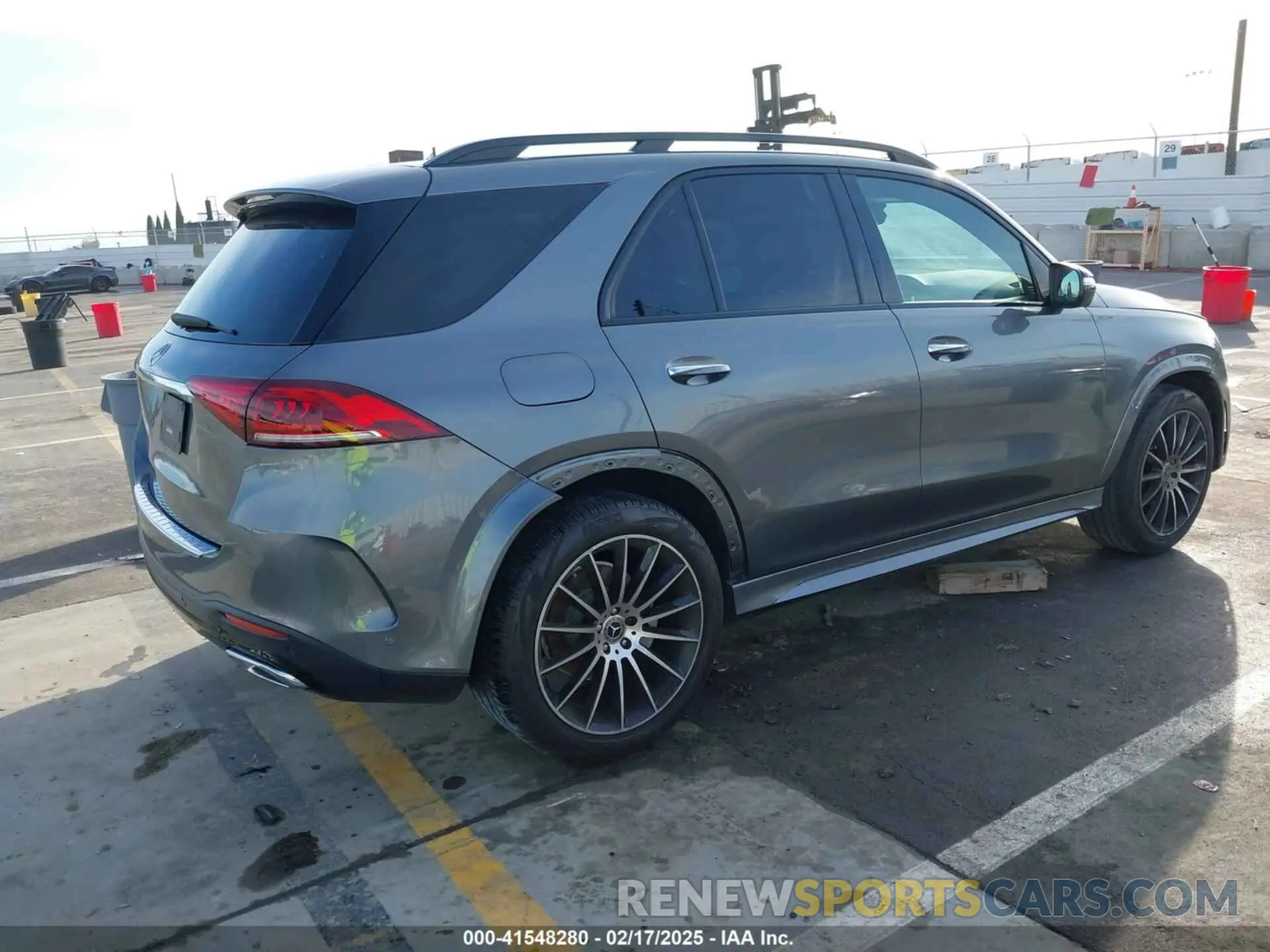 4 fotografías del automóvil dañado 4JGFB4JB8MA384259 MERCEDES-BENZ GLE 350 2021