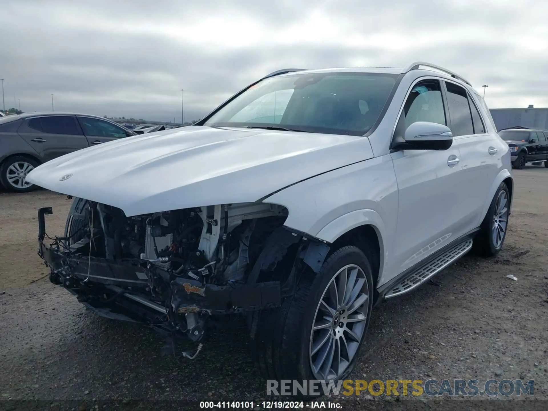 2 fotografías del automóvil dañado 4JGFB4JB9MA523265 MERCEDES-BENZ GLE 350 2021