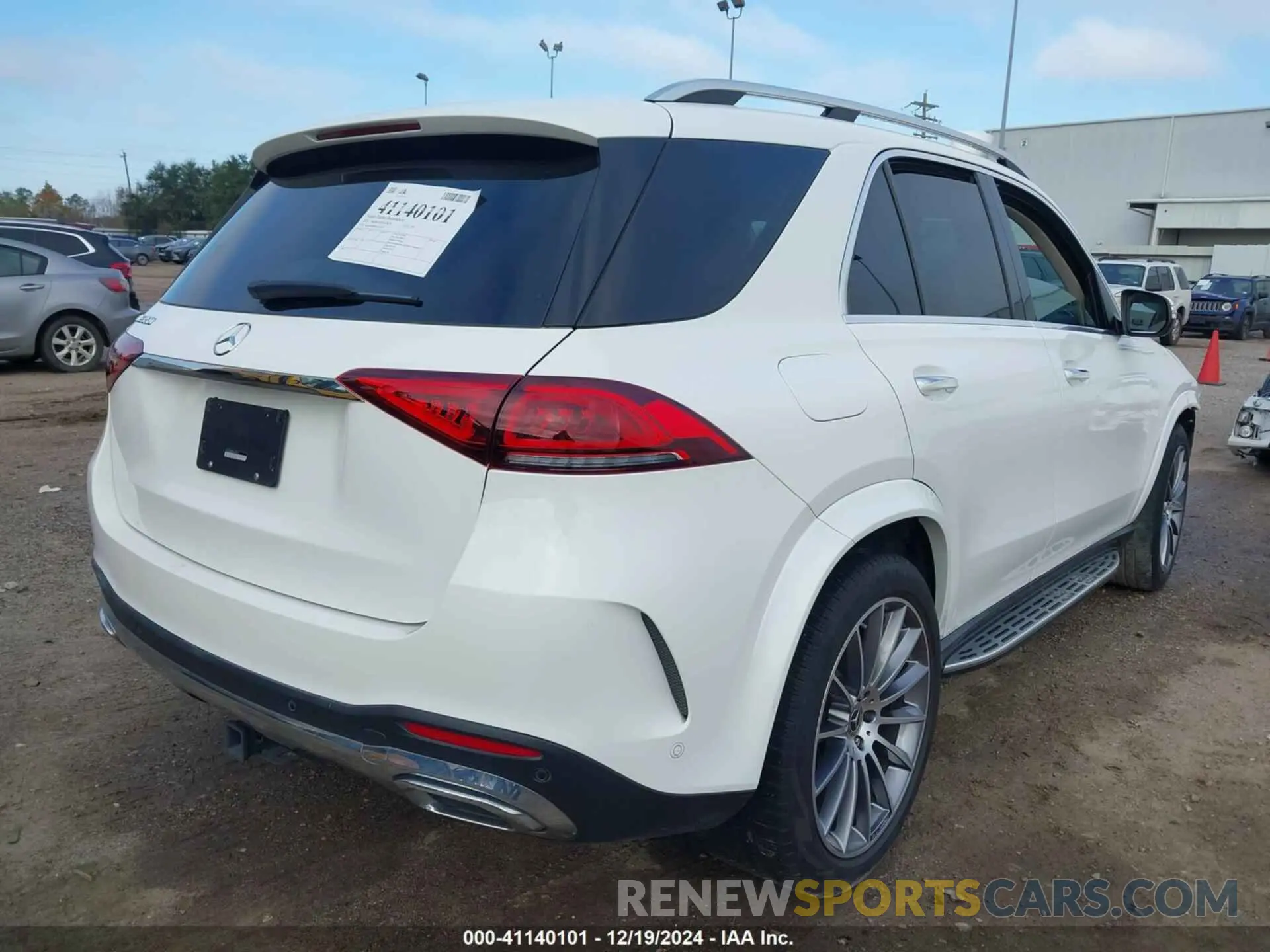 4 fotografías del automóvil dañado 4JGFB4JB9MA523265 MERCEDES-BENZ GLE 350 2021