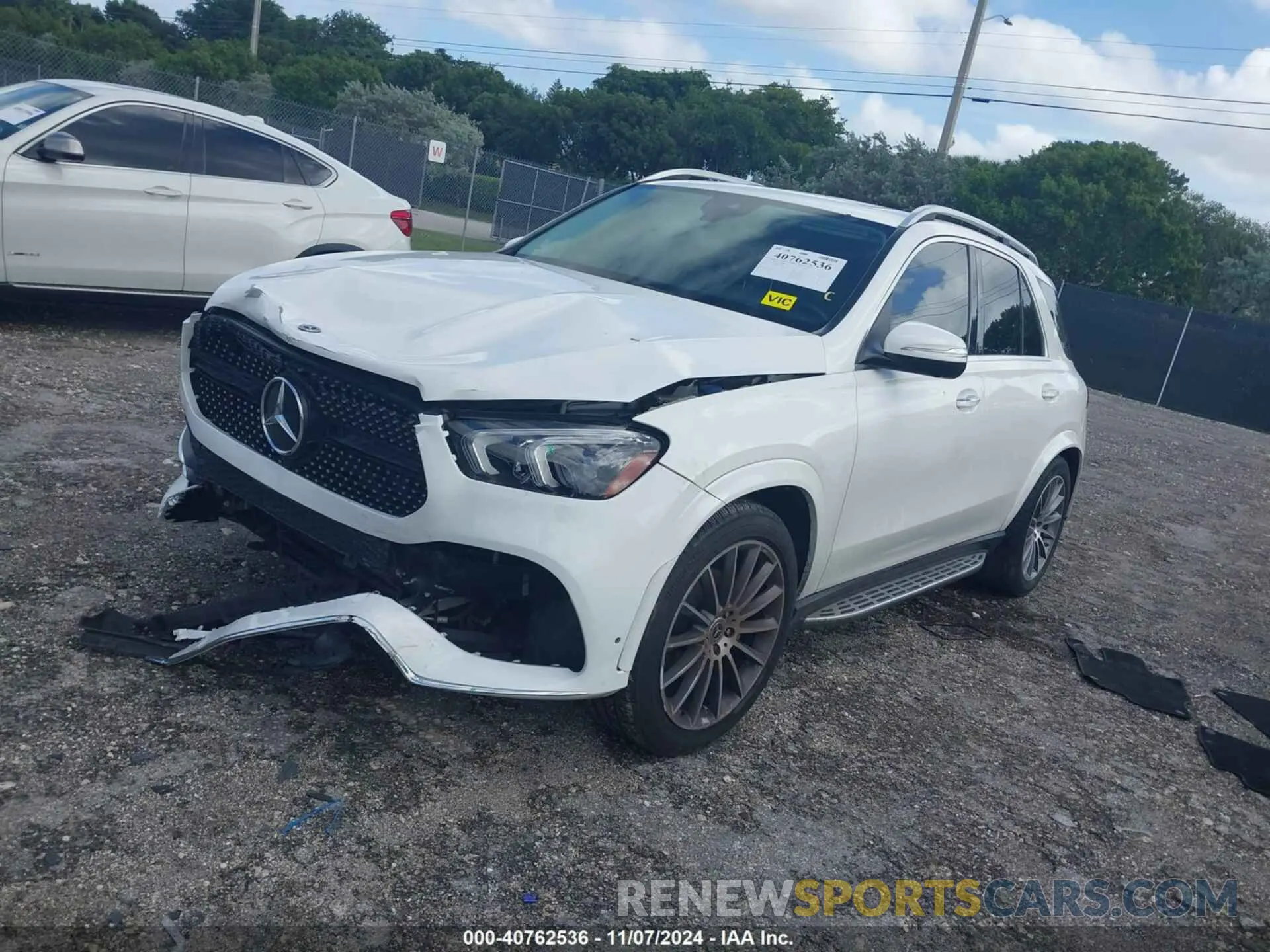 2 fotografías del automóvil dañado 4JGFB4KB0MA453542 MERCEDES-BENZ GLE 350 2021
