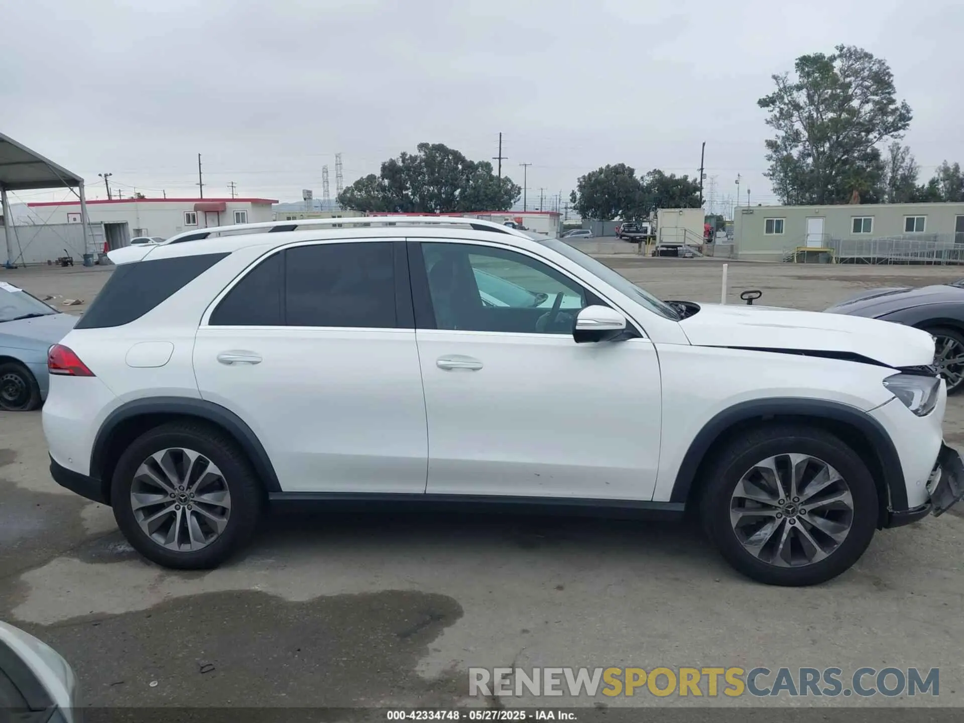 13 fotografías del automóvil dañado 4JGFB4KB9MA327860 MERCEDES-BENZ GLE 350 2021