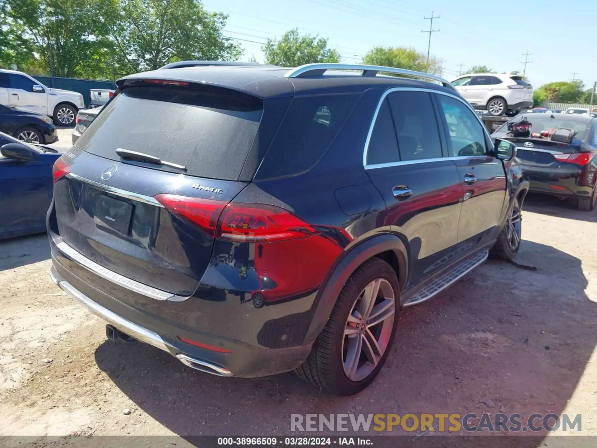 4 fotografías del automóvil dañado 4JGFB4KBXMA488556 MERCEDES-BENZ GLE 350 2021