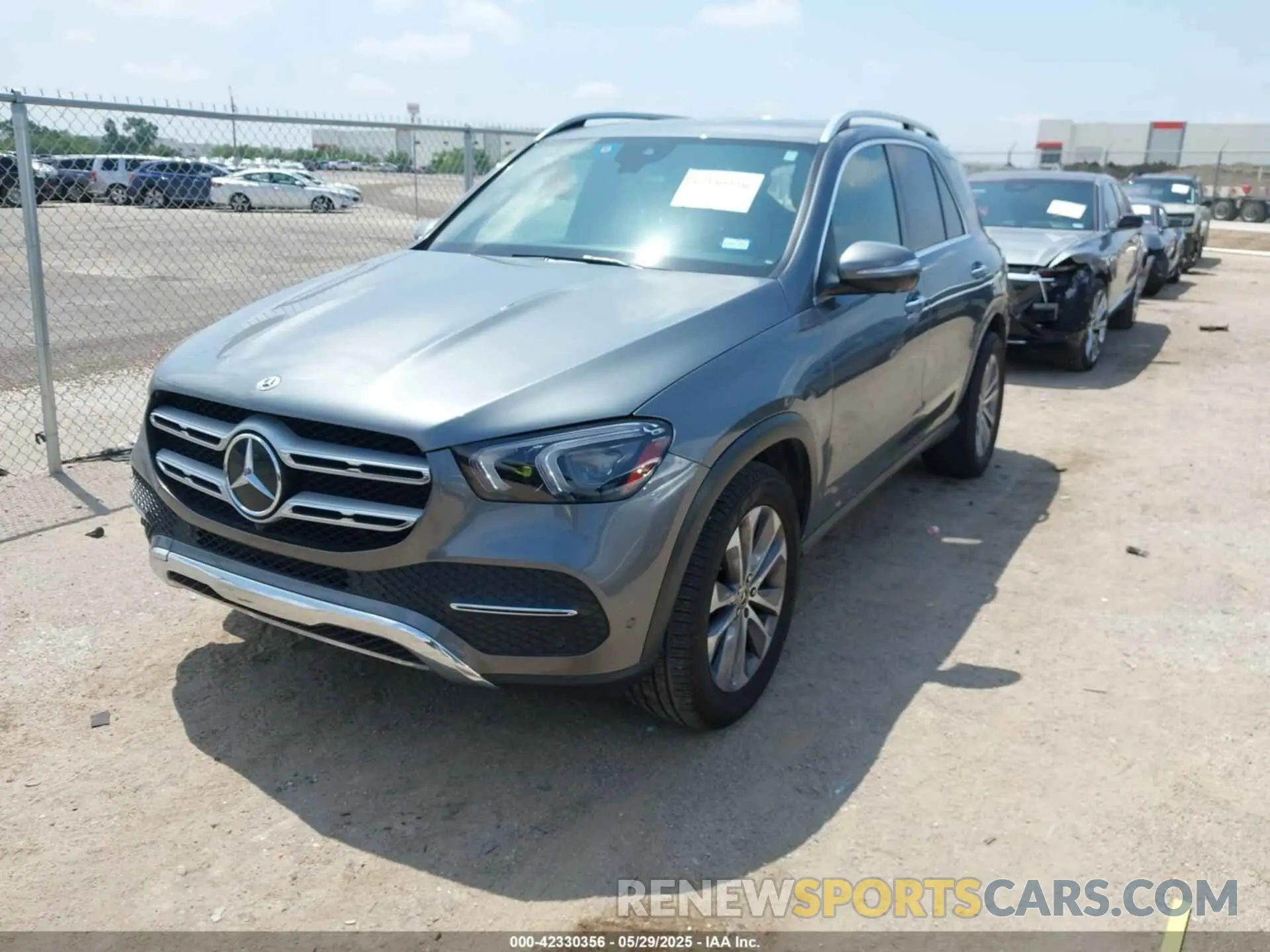 2 fotografías del automóvil dañado 4JGFB4JB4NA762692 MERCEDES-BENZ GLE 350 2022