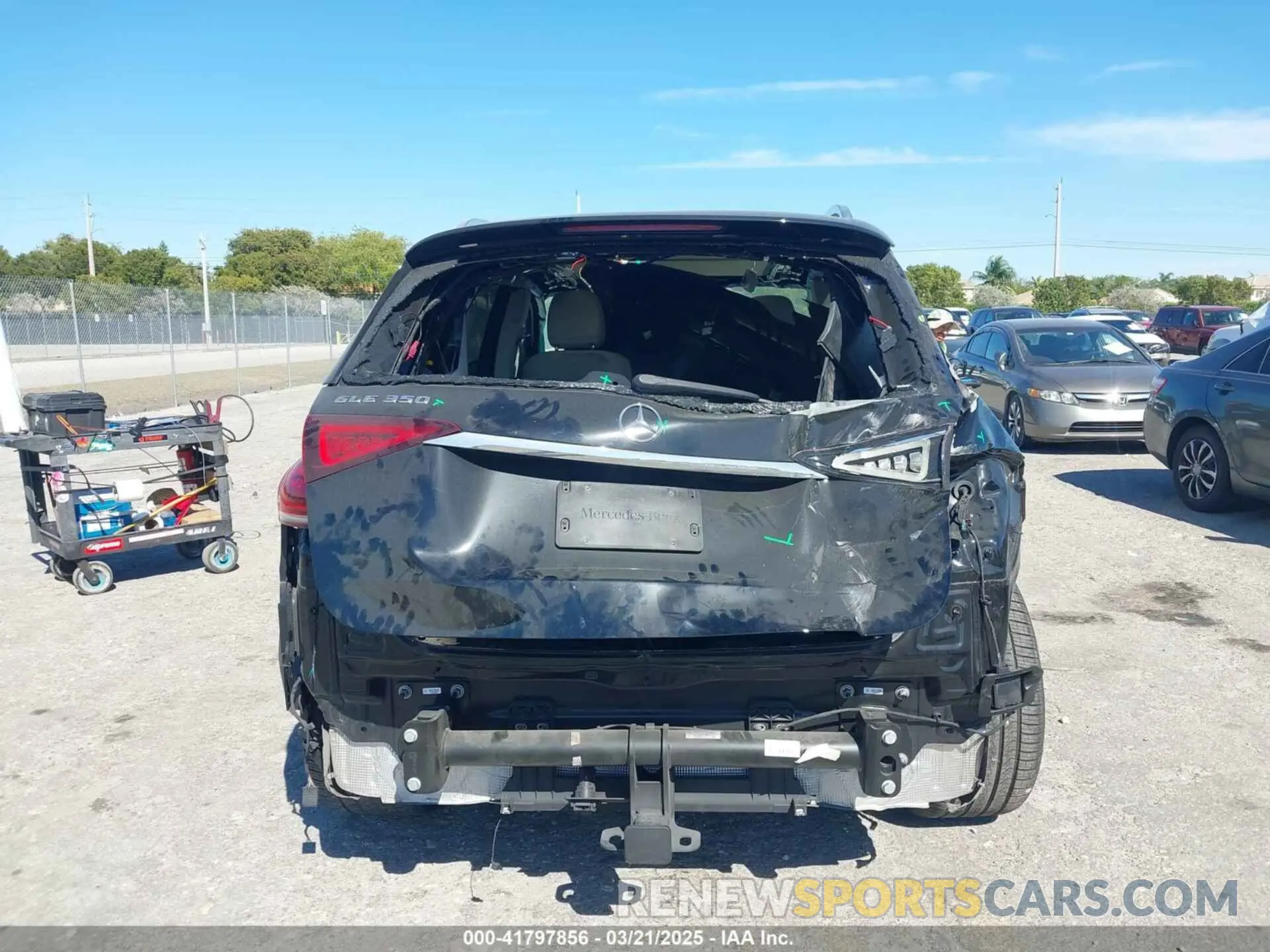 17 fotografías del automóvil dañado 4JGFB4JB5NA715798 MERCEDES-BENZ GLE 350 2022