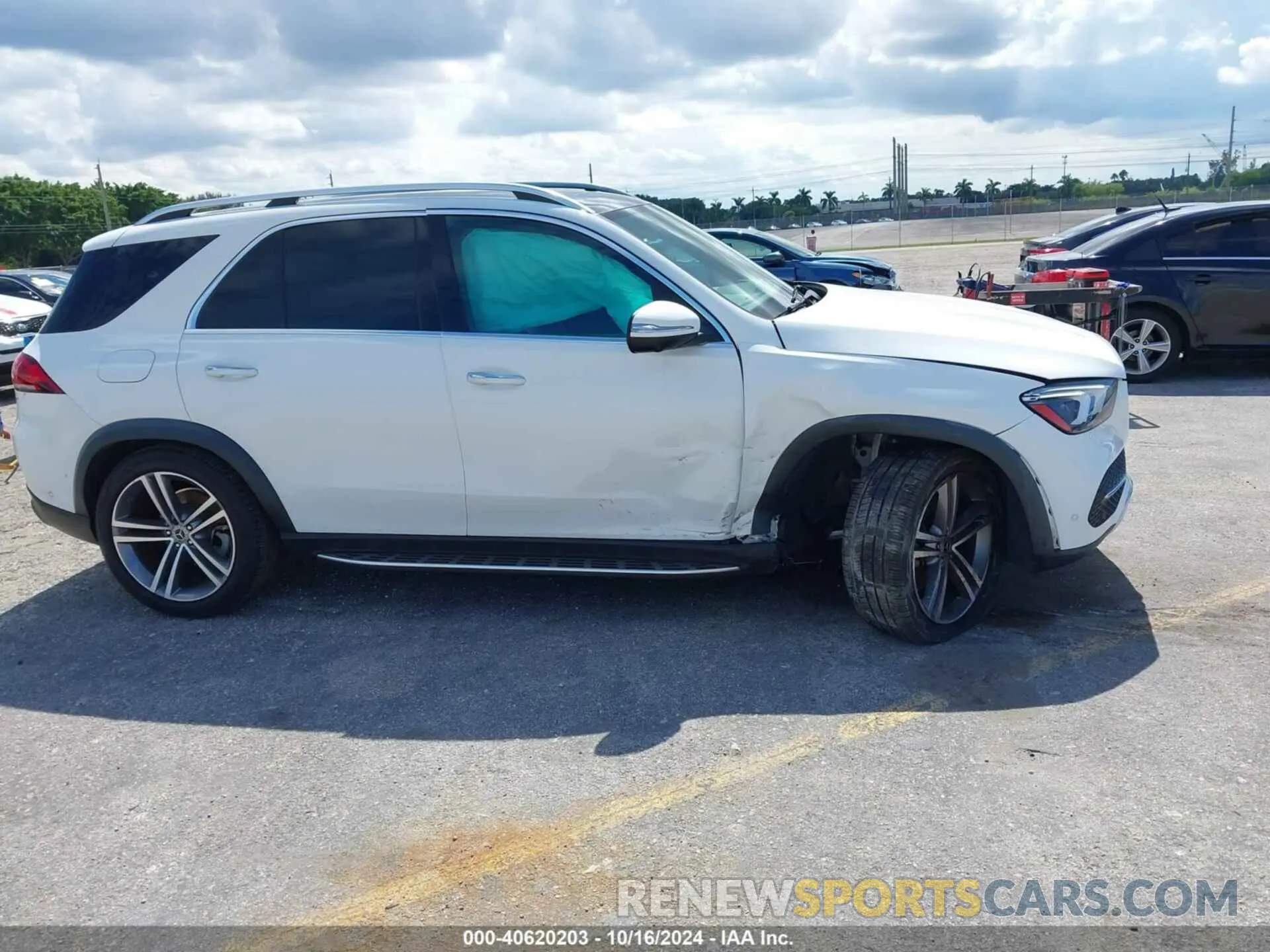 13 fotografías del automóvil dañado 4JGFB4JB5NA770560 MERCEDES-BENZ GLE 350 2022
