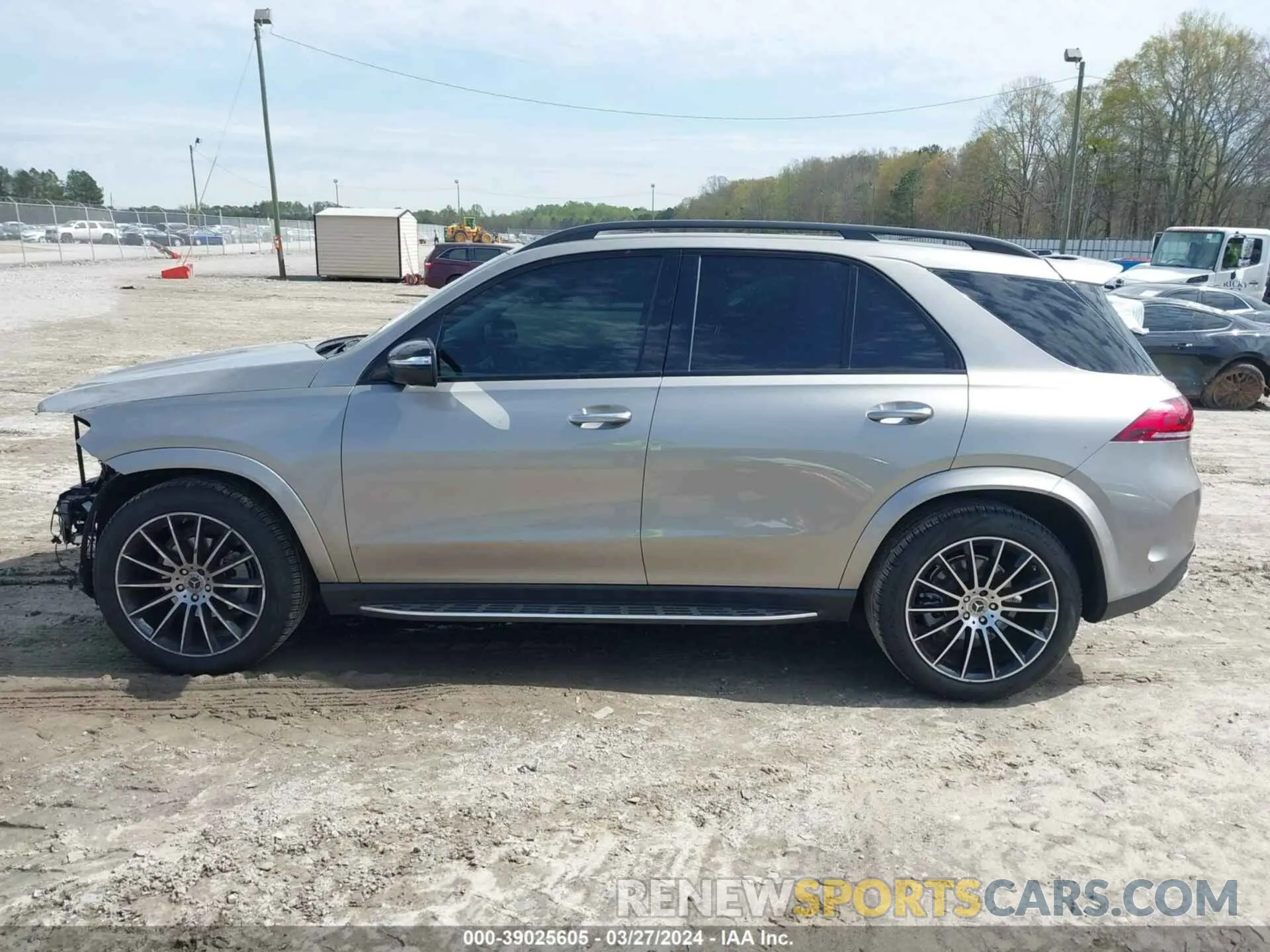 15 fotografías del automóvil dañado 4JGFB4JB7NA610678 MERCEDES-BENZ GLE 350 2022