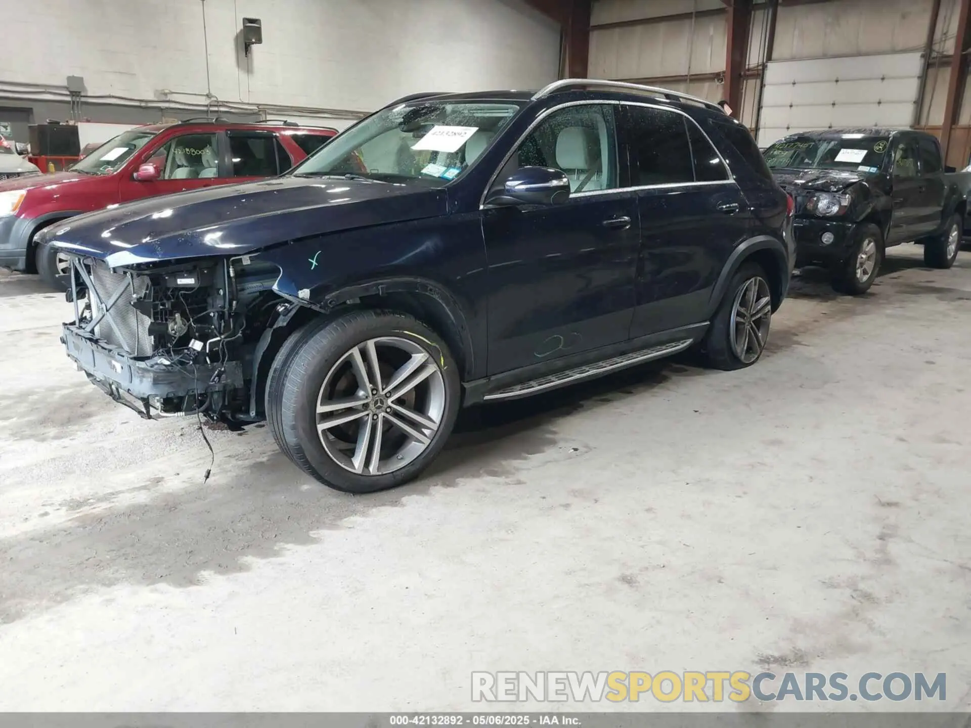 2 fotografías del automóvil dañado 4JGFB4KB3NA786559 MERCEDES-BENZ GLE 350 2022