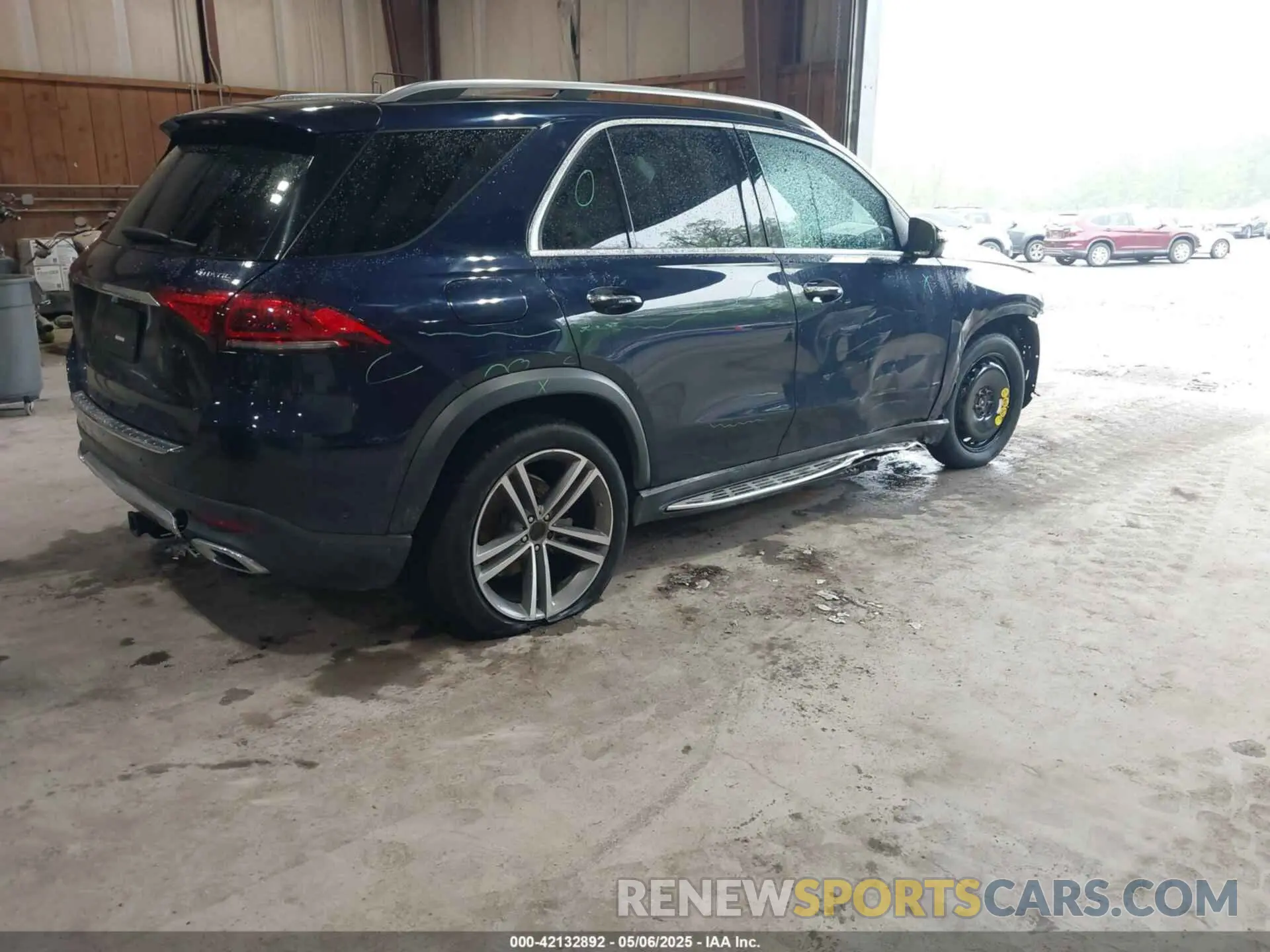 4 fotografías del automóvil dañado 4JGFB4KB3NA786559 MERCEDES-BENZ GLE 350 2022