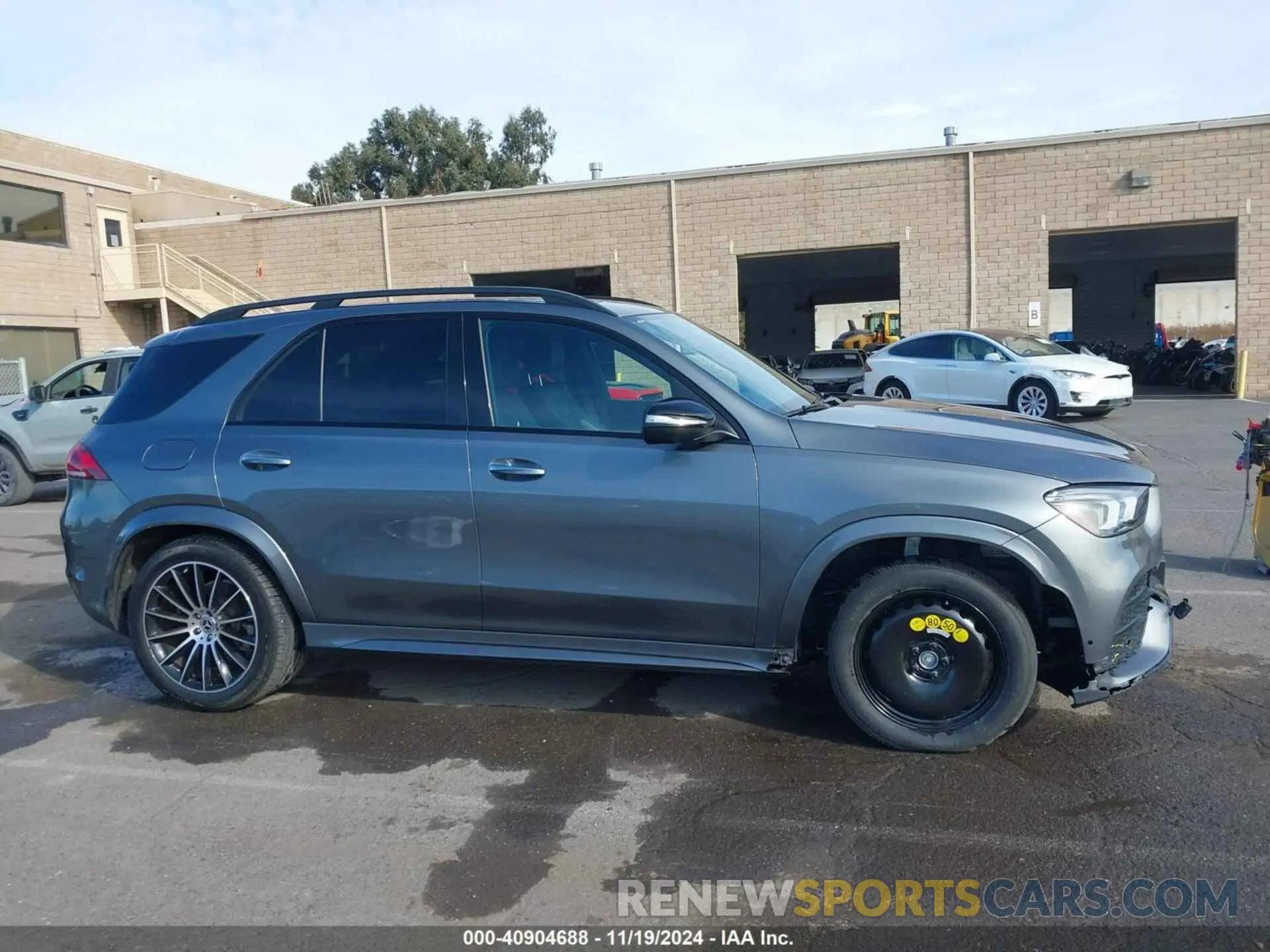 14 fotografías del automóvil dañado 4JGFB4KB4NA635827 MERCEDES-BENZ GLE 350 2022