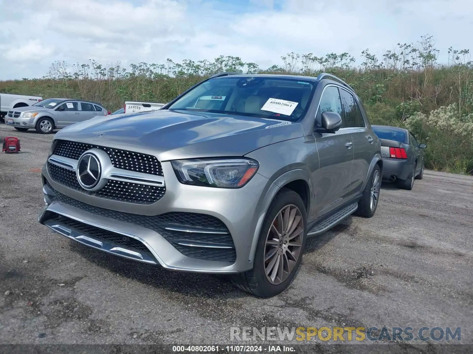 2 fotografías del automóvil dañado 4JGFB4KB8NA642523 MERCEDES-BENZ GLE 350 2022