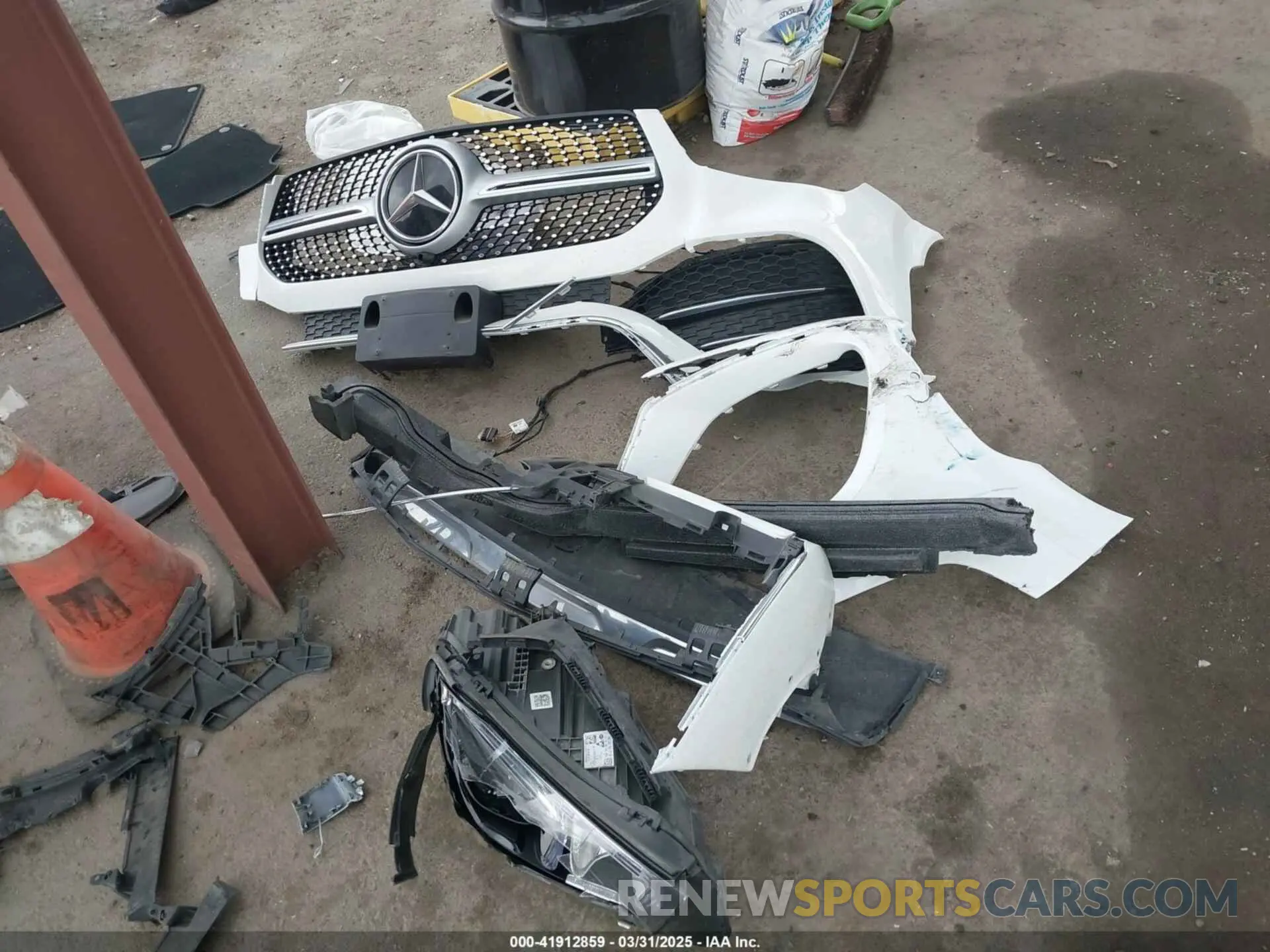12 fotografías del automóvil dañado 4JGFB4KB9NA736703 MERCEDES-BENZ GLE 350 2022