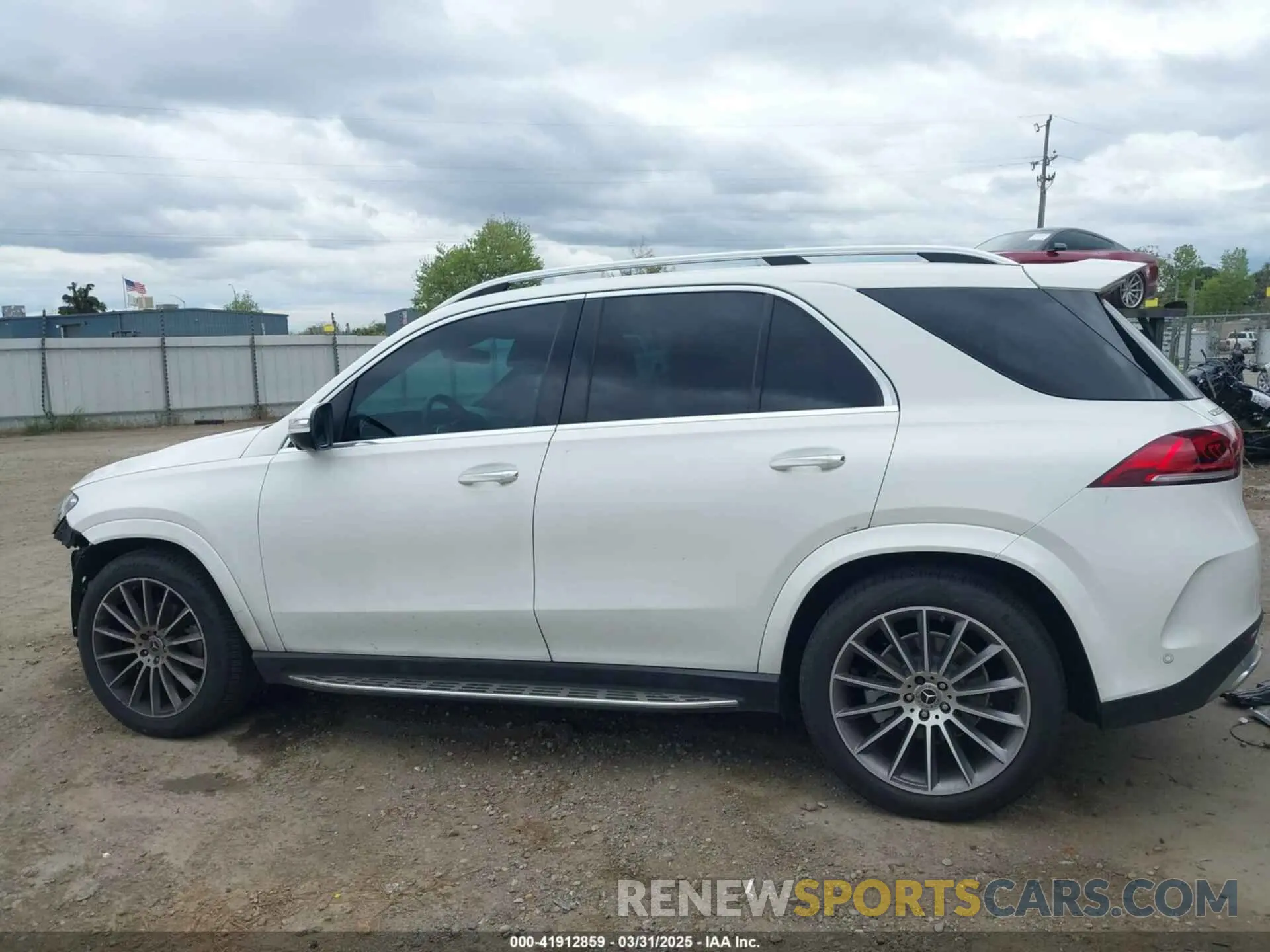 15 fotografías del automóvil dañado 4JGFB4KB9NA736703 MERCEDES-BENZ GLE 350 2022