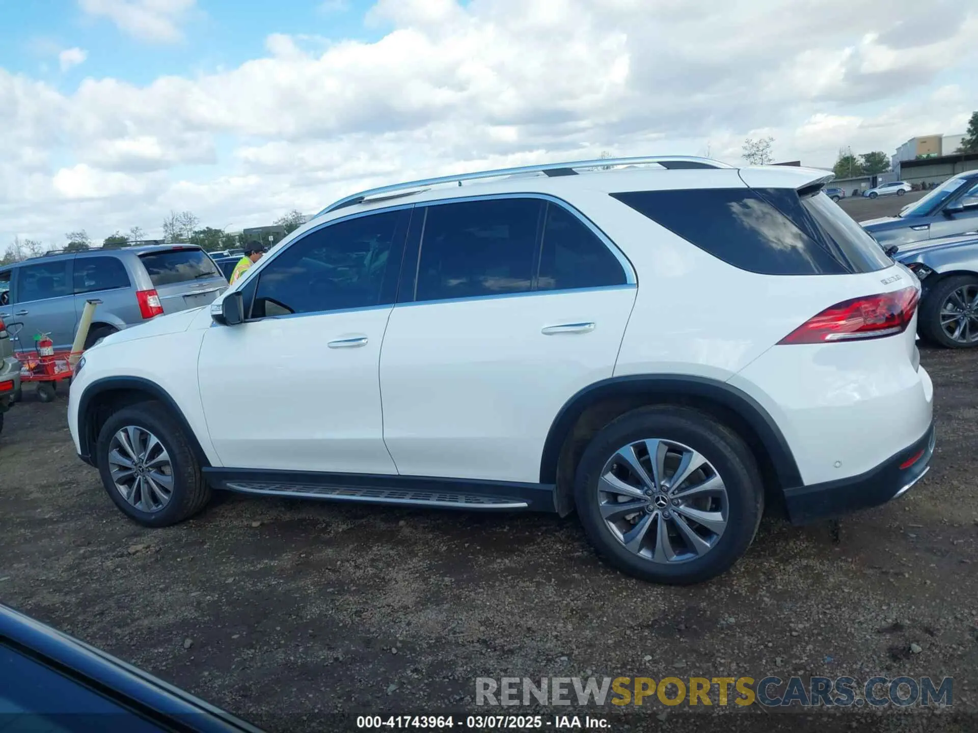 14 fotografías del automóvil dañado 4JGFB4KBXNA681596 MERCEDES-BENZ GLE 350 2022