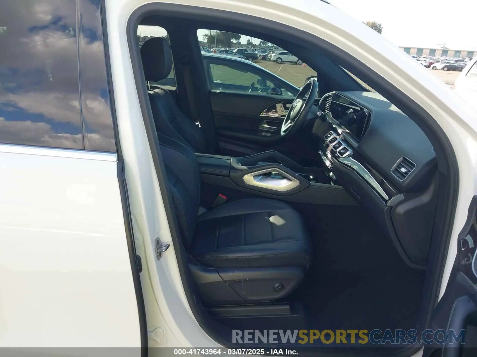 5 fotografías del automóvil dañado 4JGFB4KBXNA681596 MERCEDES-BENZ GLE 350 2022