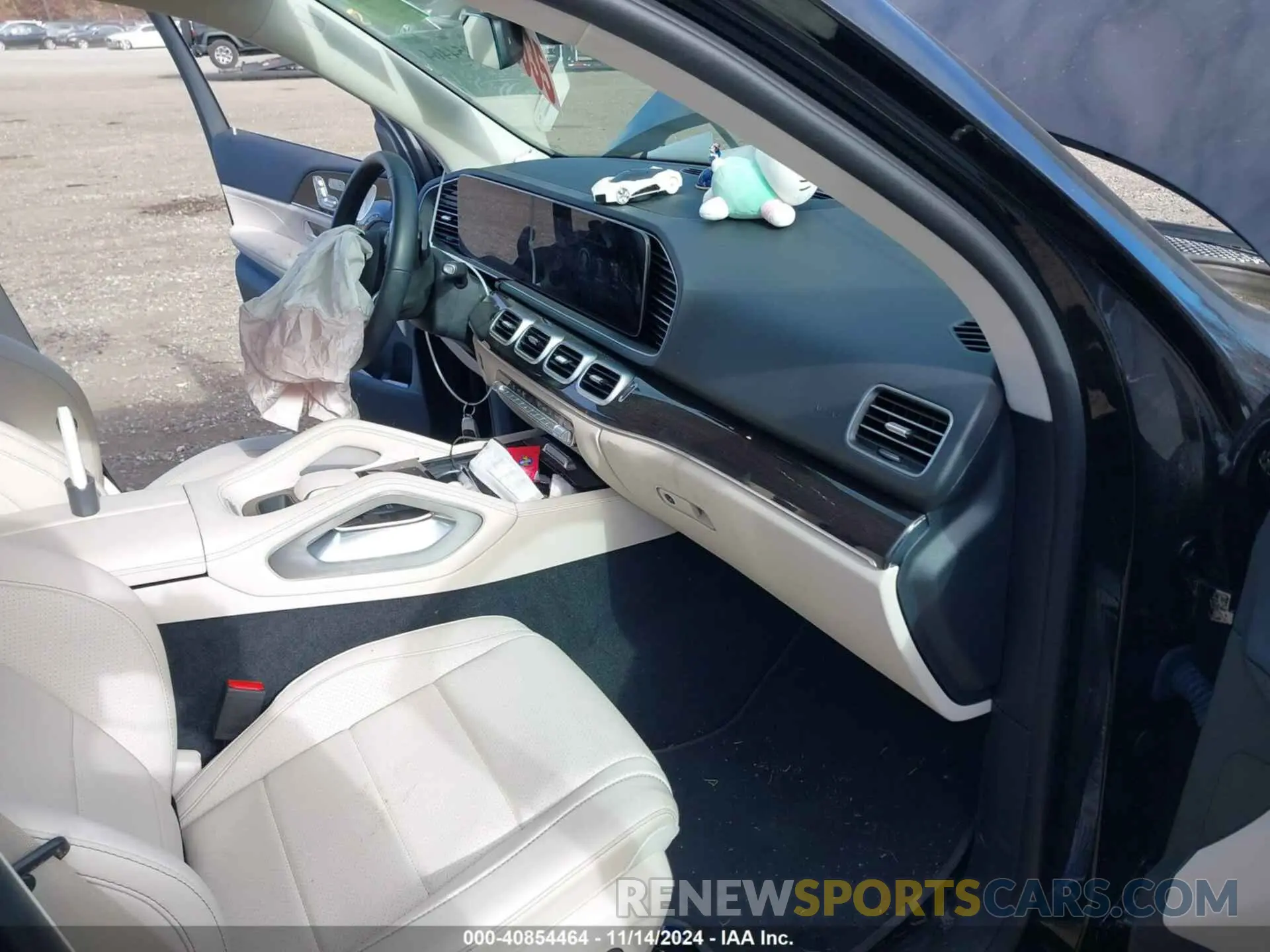 5 fotografías del automóvil dañado 4JGFB4KE1NA596060 MERCEDES-BENZ GLE 350 2022