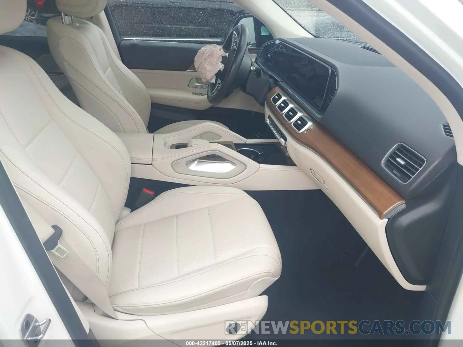 5 fotografías del automóvil dañado 4JGFB4KE8NA741613 MERCEDES-BENZ GLE 350 2022